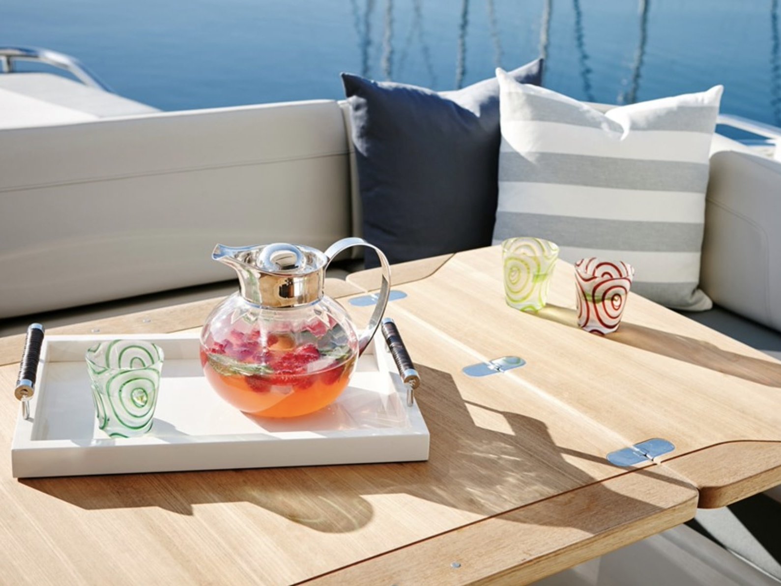 Far & Away - Motor Yacht in Kontokali