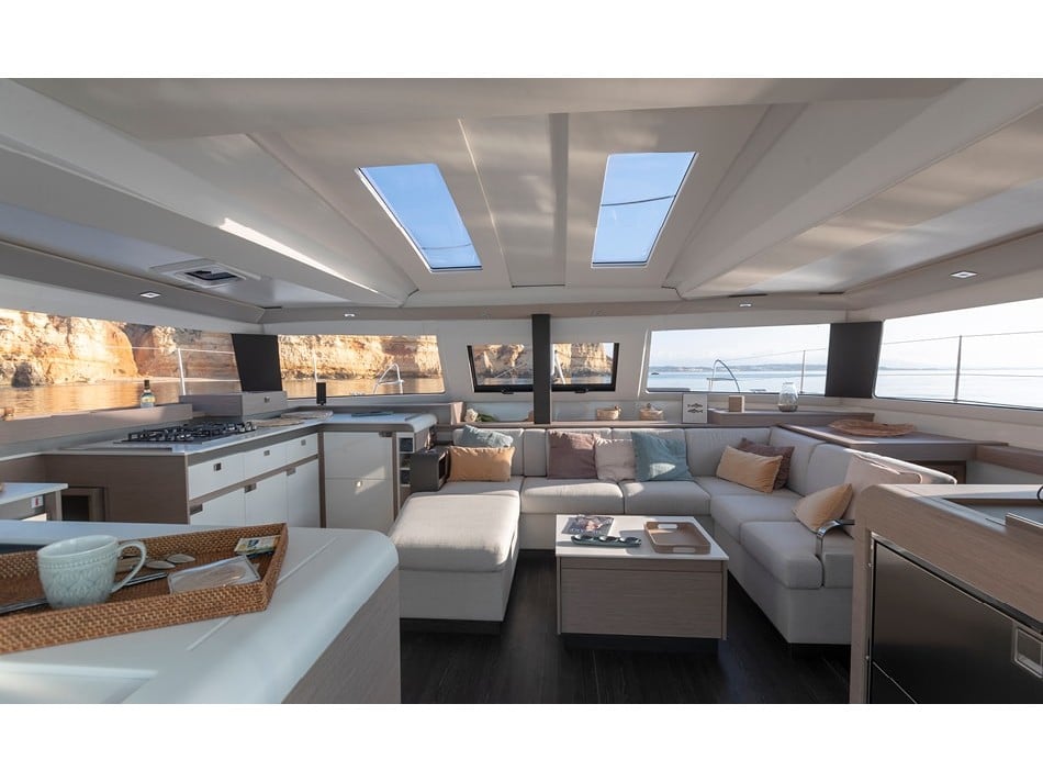 Halle Berry - Catamaran in Adaköy