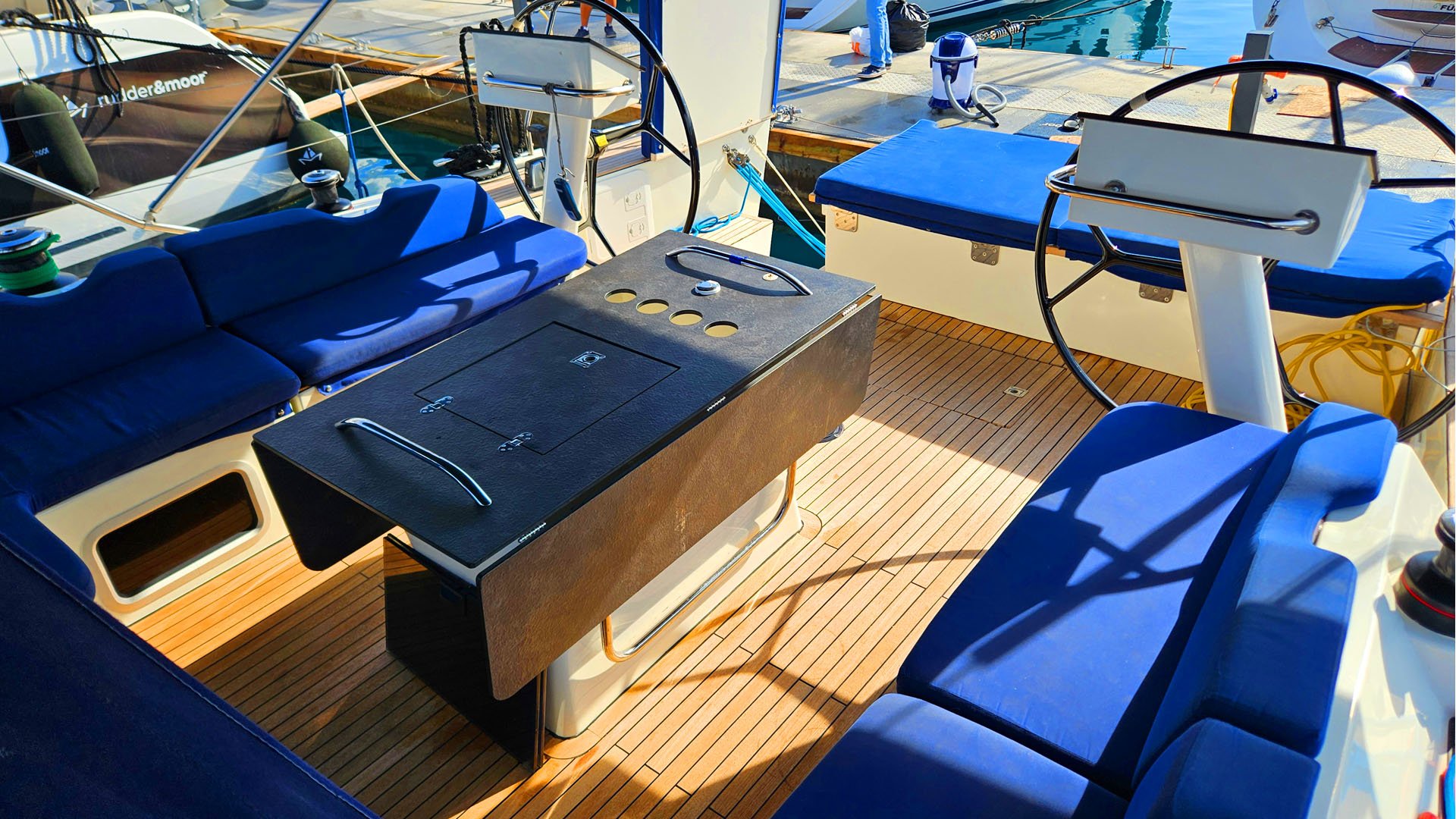 Kaiba - Sailboat in Sarıana