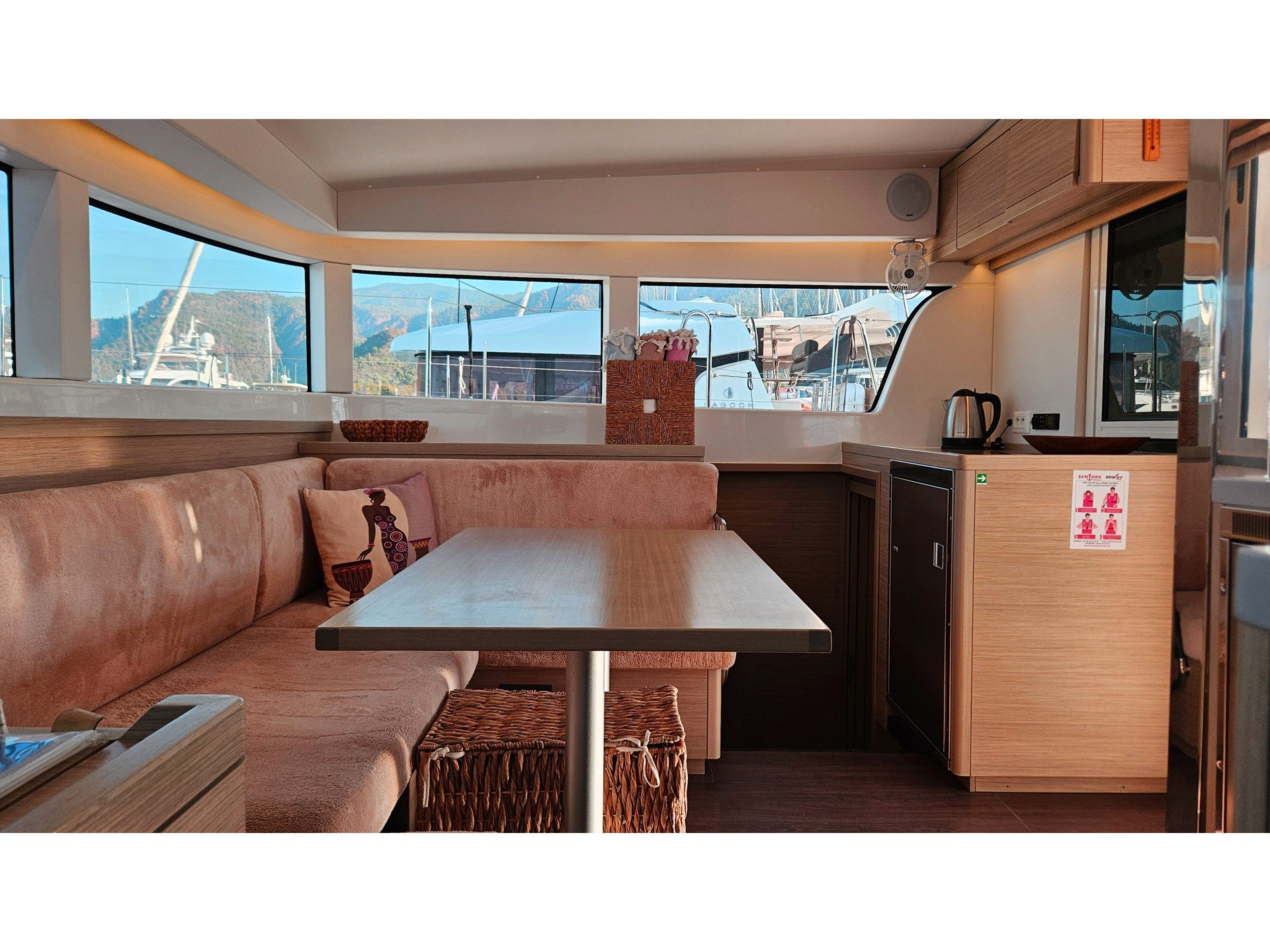 Shima - Catamaran in Sarıana