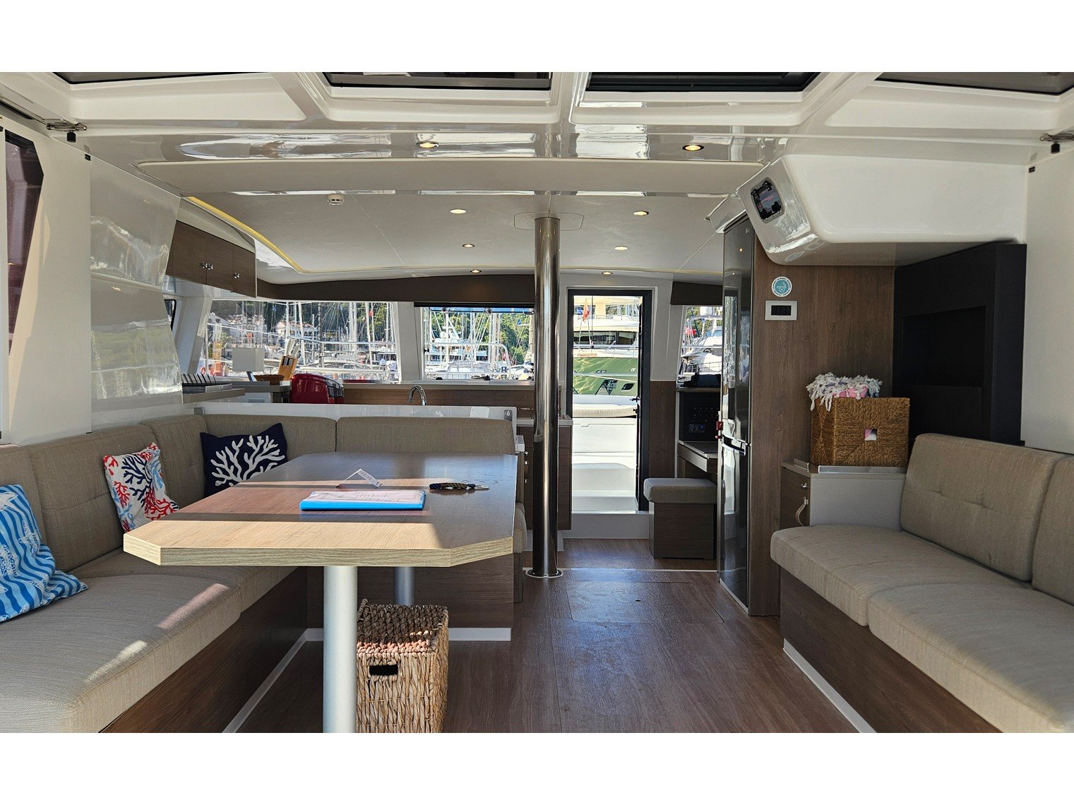 Sah Mat - Catamaran in Karagözler