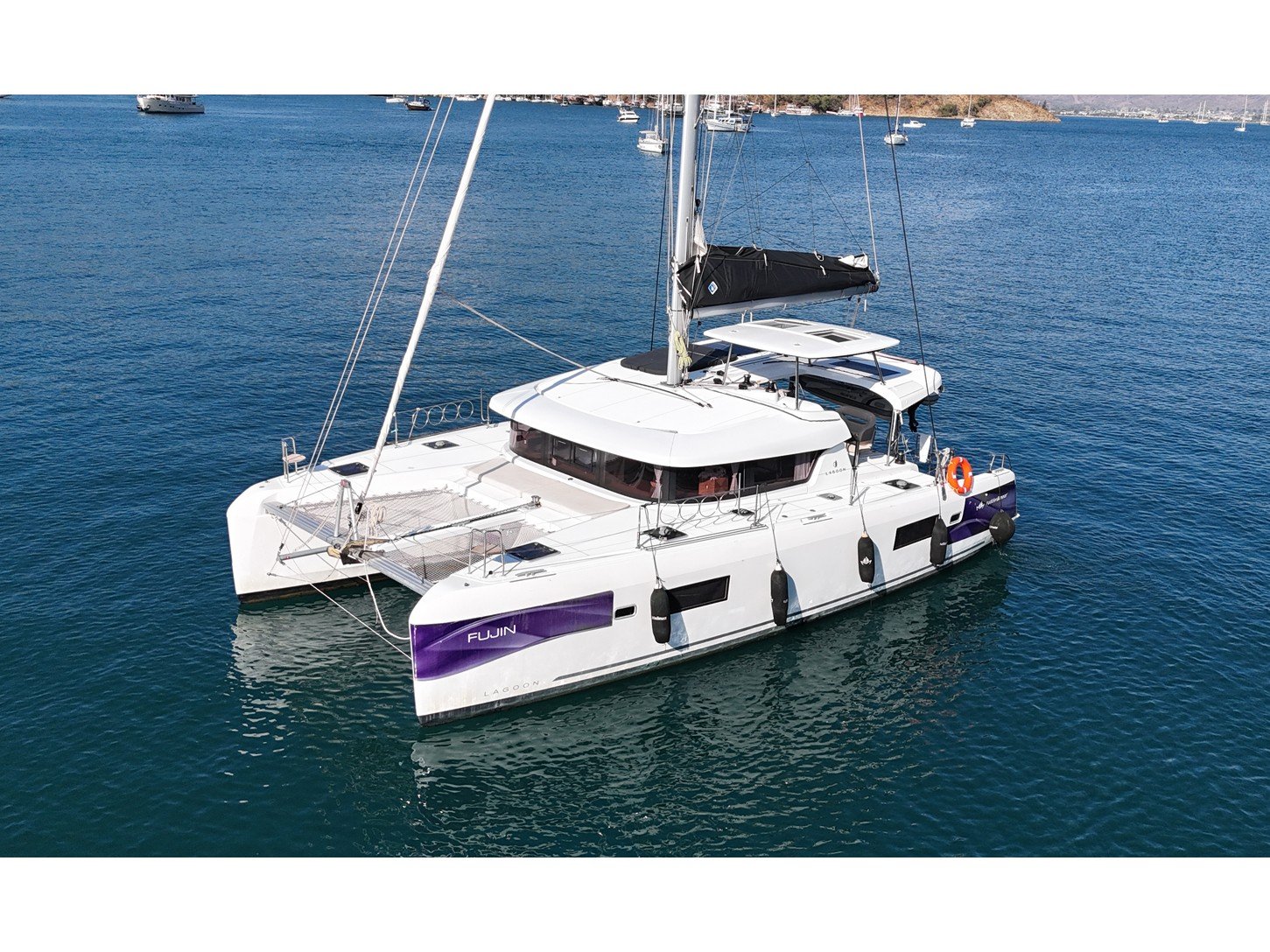 Fujin - Catamaran in Karagözler