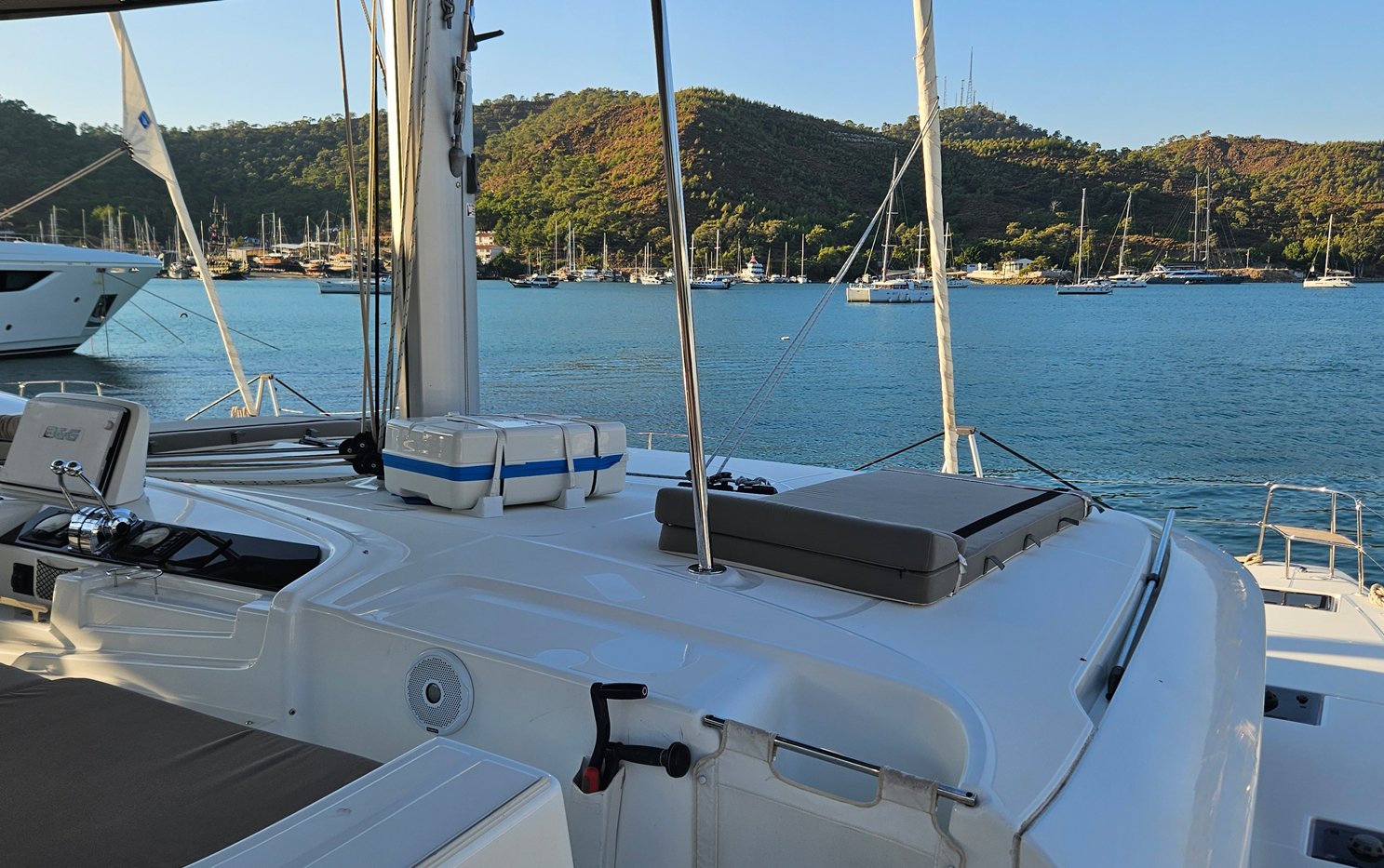 Shanti - Catamaran in Karagözler