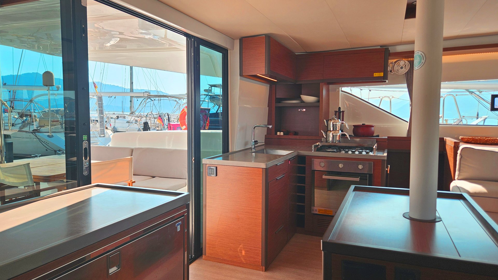 Alchera - Catamaran in Sarıana