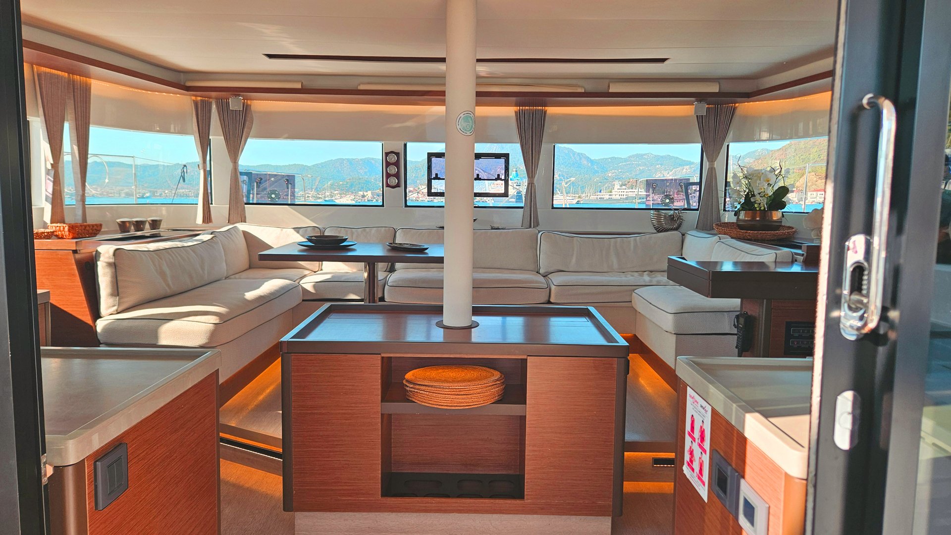 Alchera - Catamaran in Sarıana