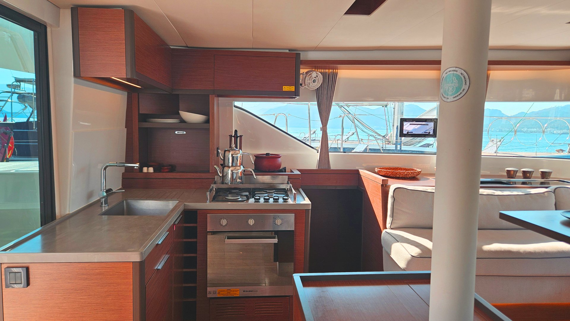 Alchera - Catamaran in Sarıana