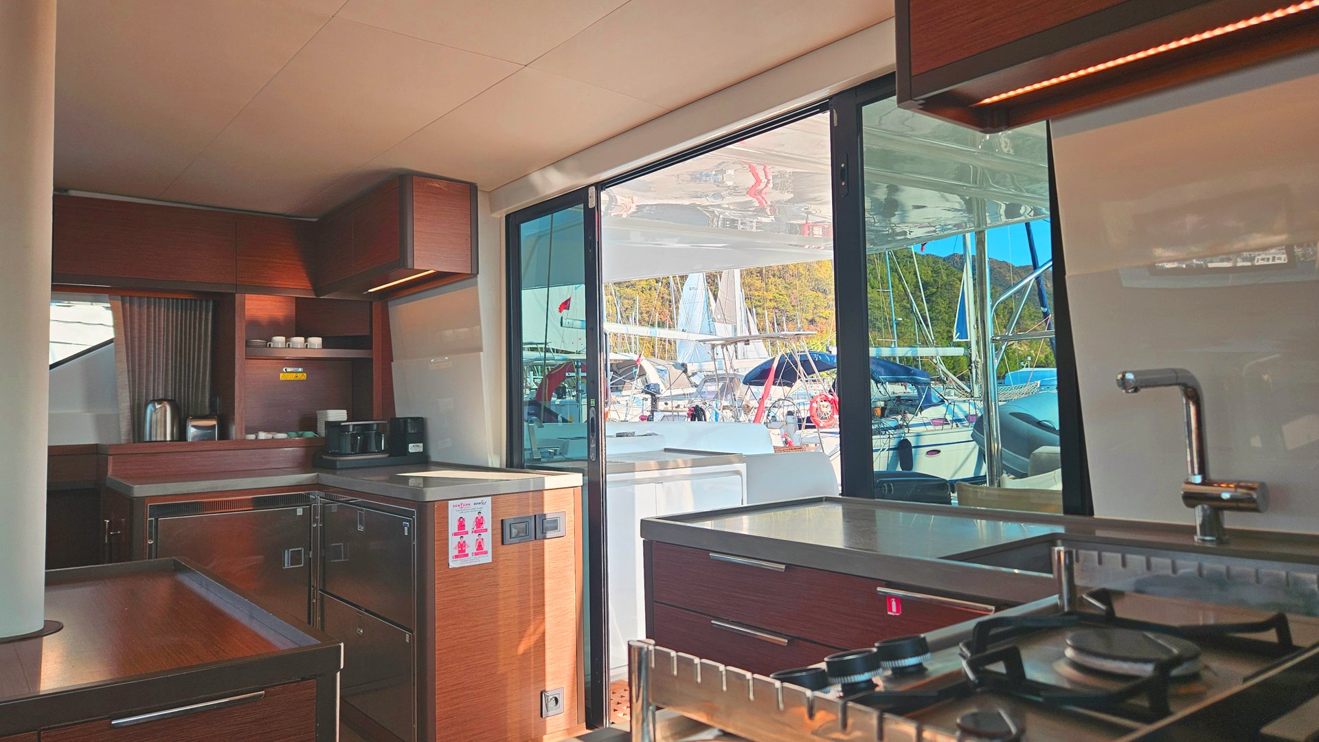 Alchera - Catamaran in Sarıana