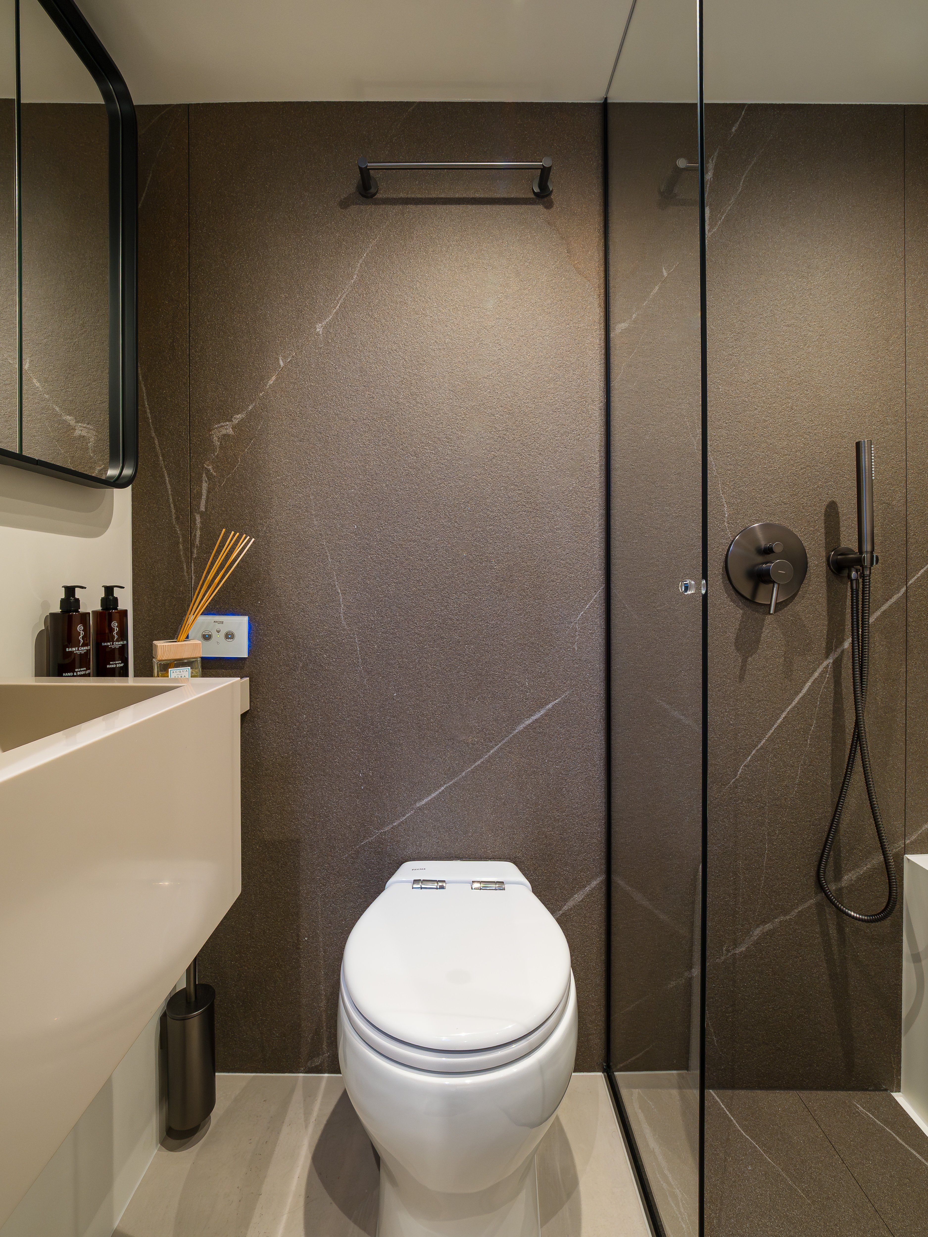 AHALYA - Katamaran içinde Kaštel Gomilica