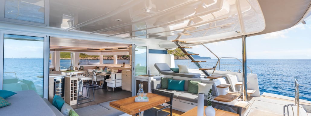 CATWALK I - Katamaran içinde Kaštel Gomilica