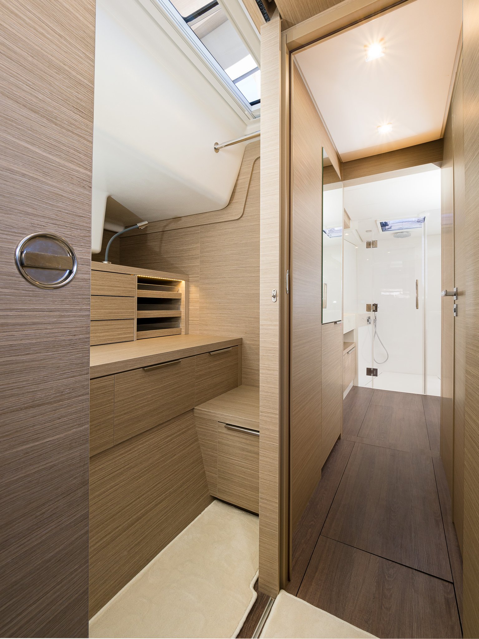 CATWALK - Catamaran in Kaštel Gomilica