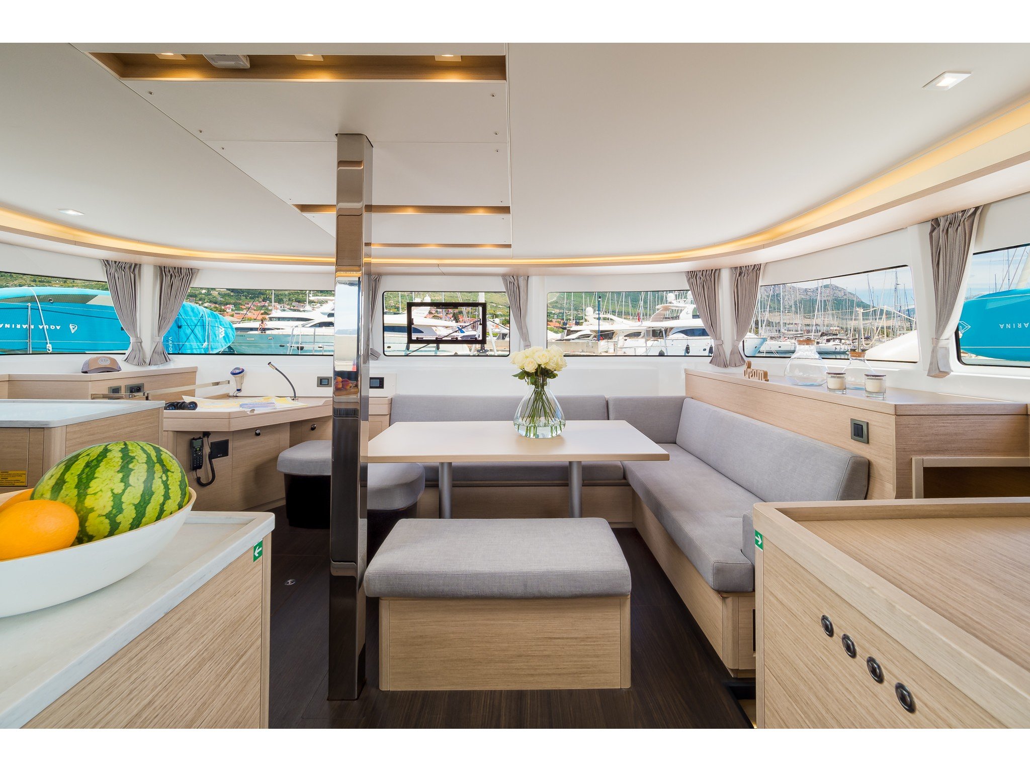 MADAME EL GRANDE - Catamaran in Kaštel Gomilica