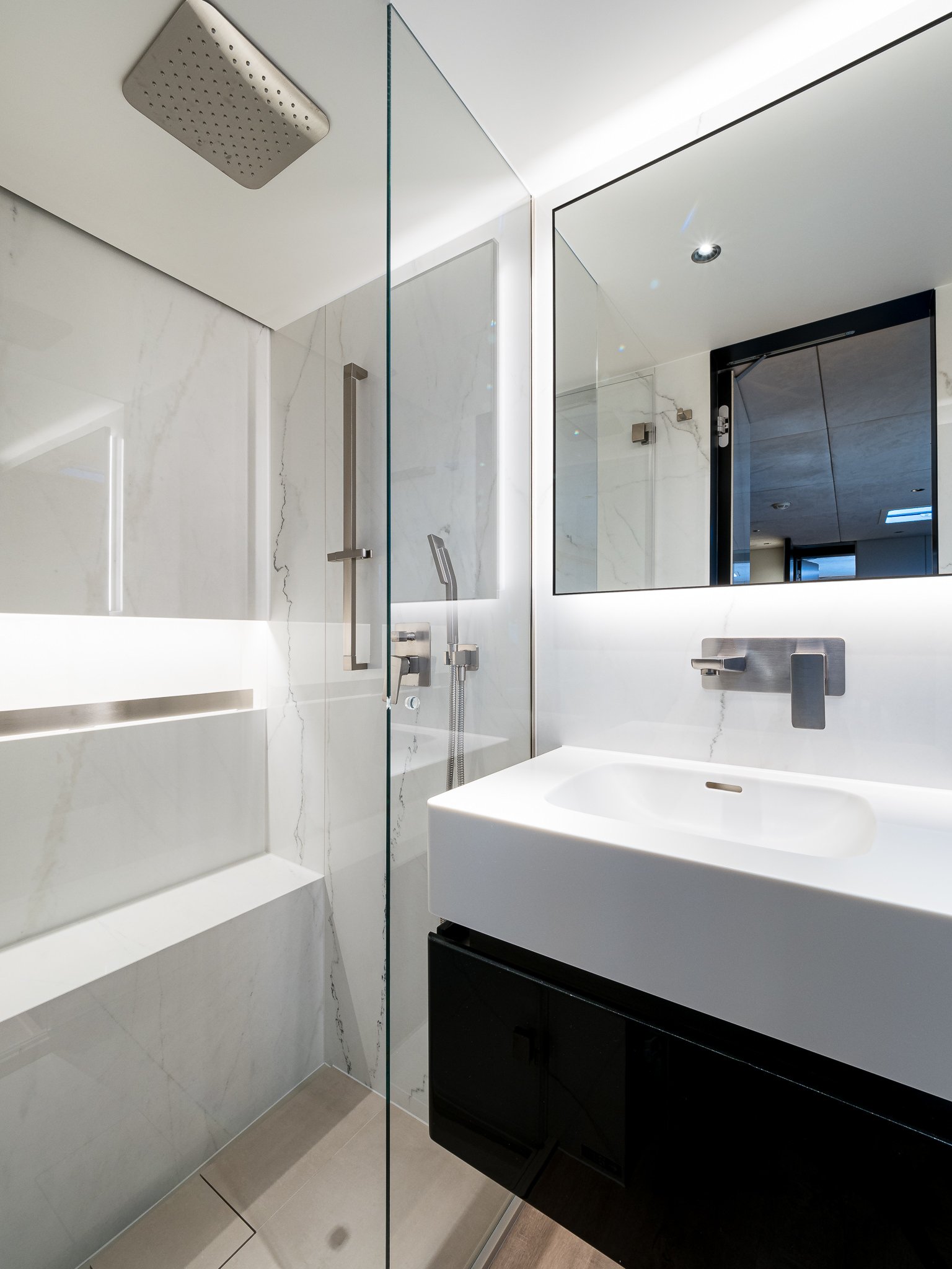 n + 1 - Catamaran in Kaštel Gomilica