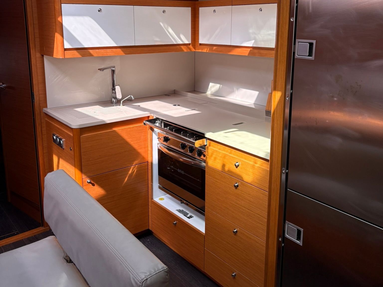 Chuck - Sailboat in Tonnarella