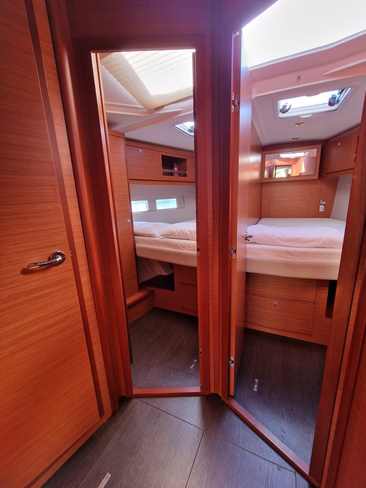 Albus - Sailboat in Tonnarella