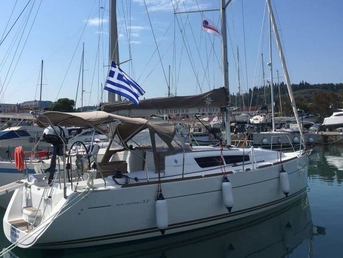 Mare Doro - Sailboat in Kallithea
