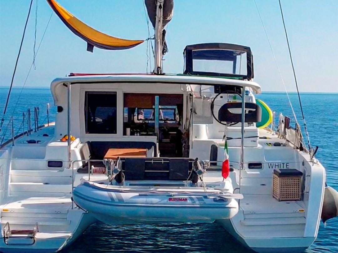 WHITE - Catamaran in Salerno
