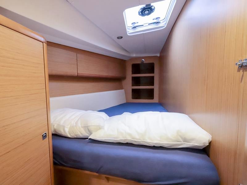 OCEANIA - Sailboat in Provincia di Livorno