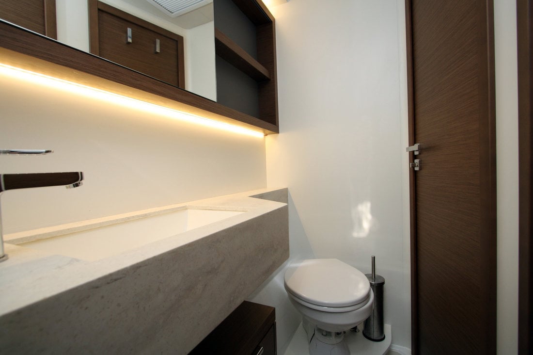 PRINCESS CLAIRE - Catamaran in Kaštel Gomilica