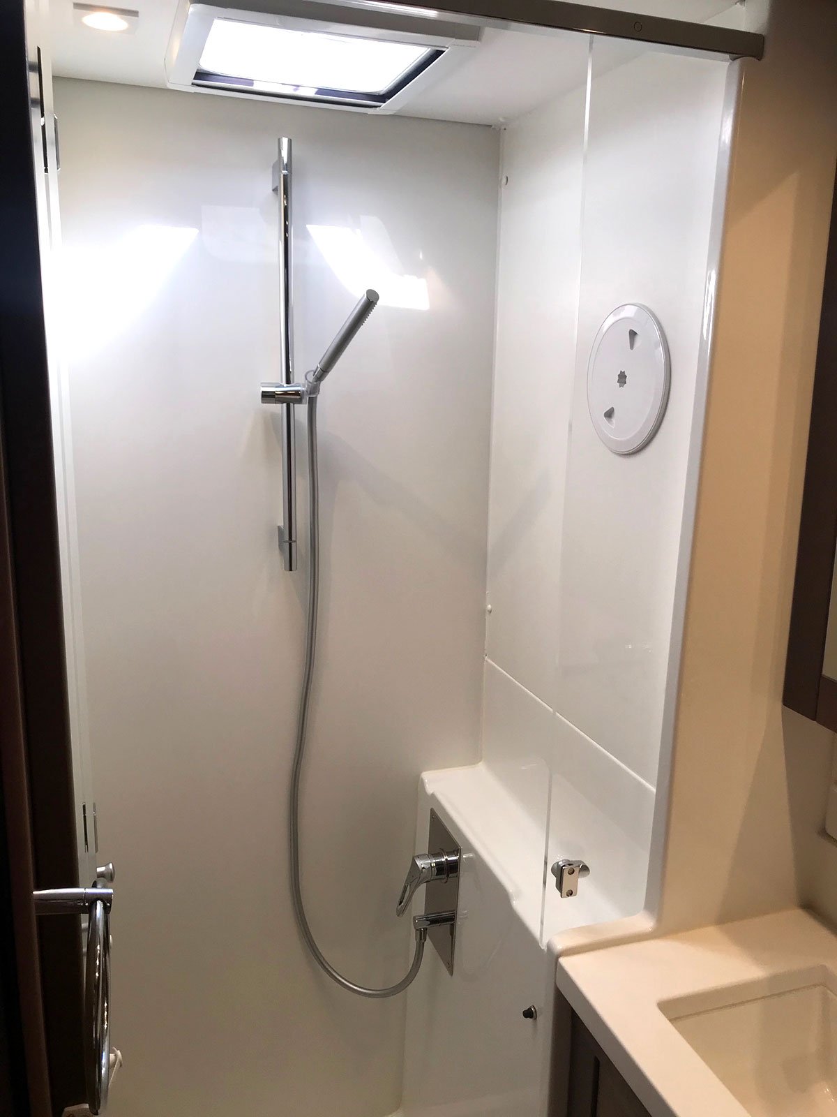 ADRIATIC CHEETAH - Catamaran in Kaštel Gomilica