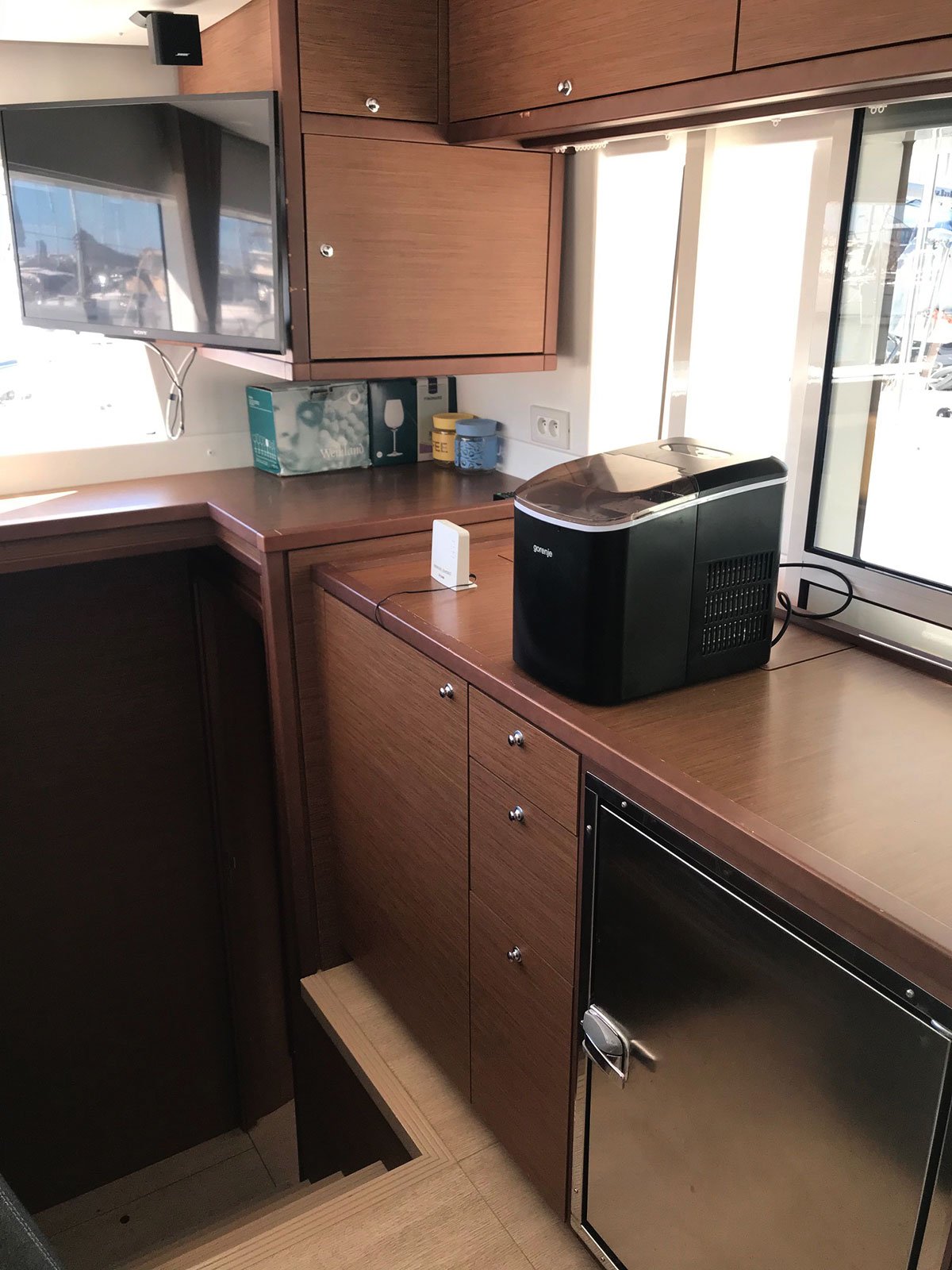 ADRIATIC CHEETAH - Catamaran in Kaštel Gomilica