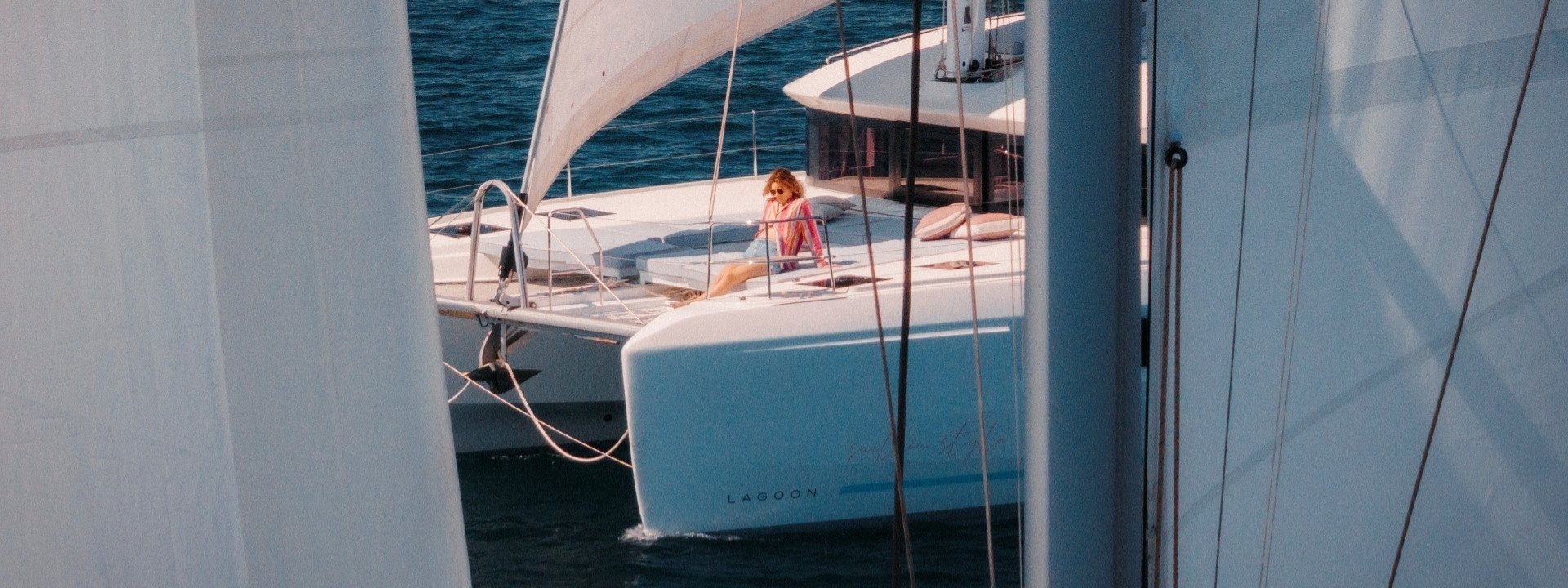 ELYSIUM - Catamaran in Kaštel Gomilica