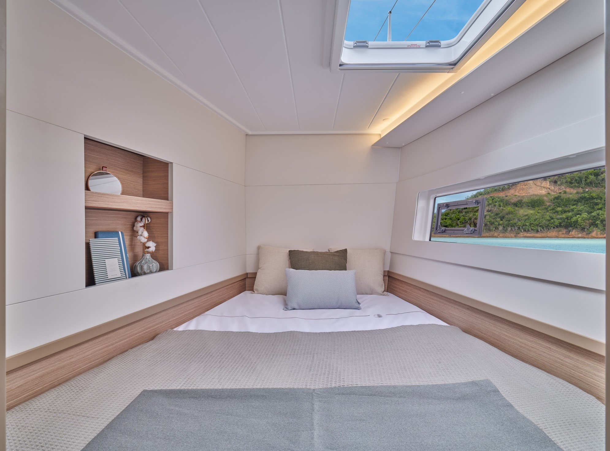 PUSSYCAT - Catamaran in Kaštel Gomilica