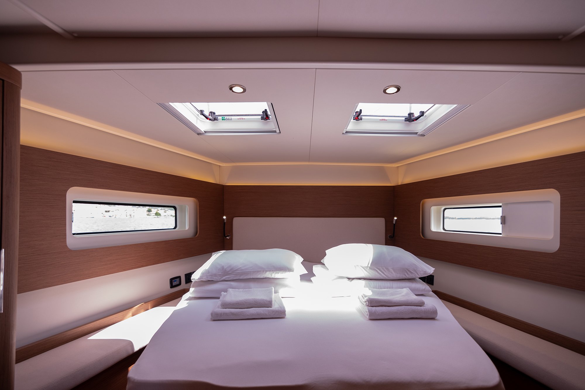 SPRING SONG - Sailboat in Kaštel Gomilica