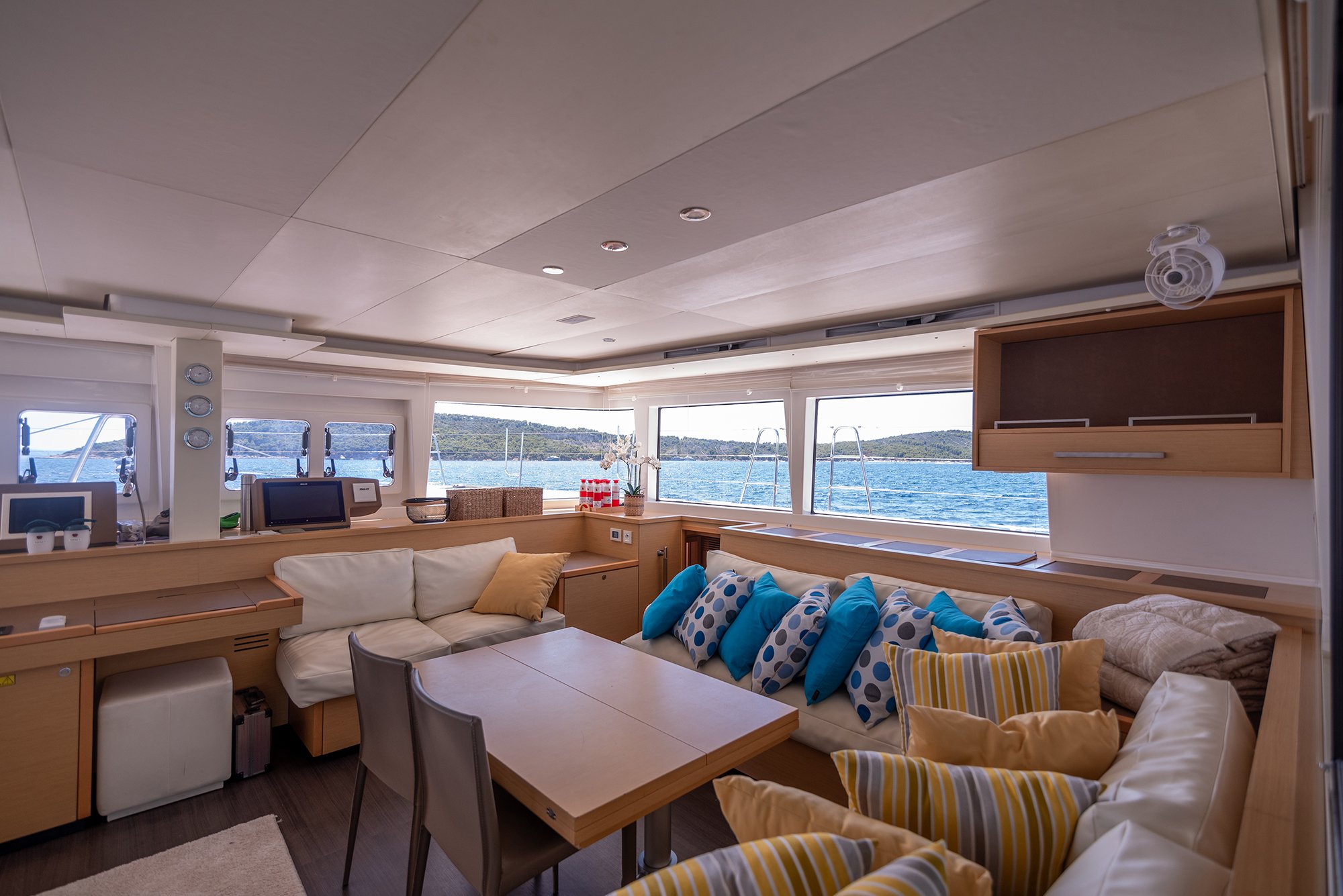 TOPAZ - Catamaran in Split