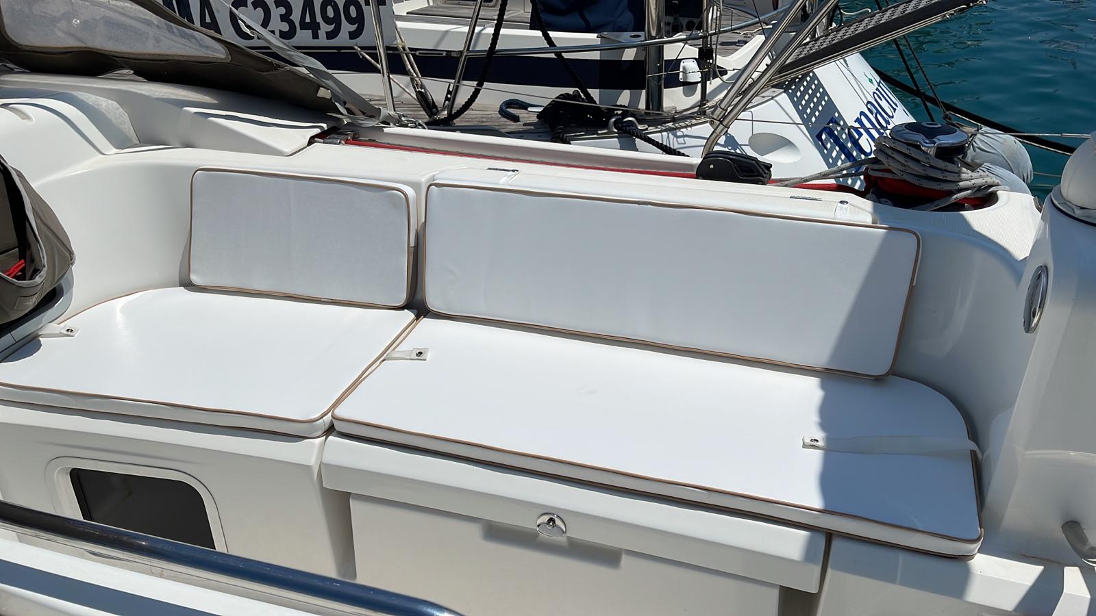 Tanqueray - Sailboat in Città metropolitana di Messina