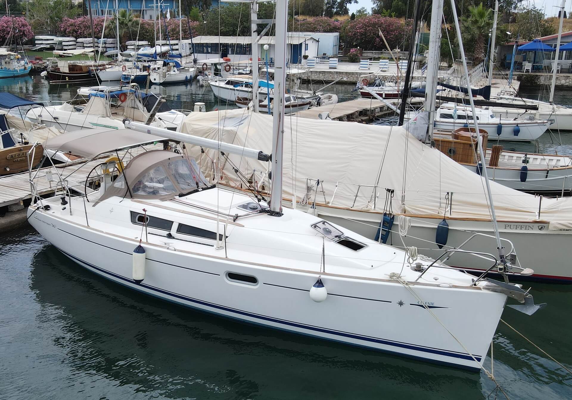 Celeste - Yelkenli içinde Lavrio