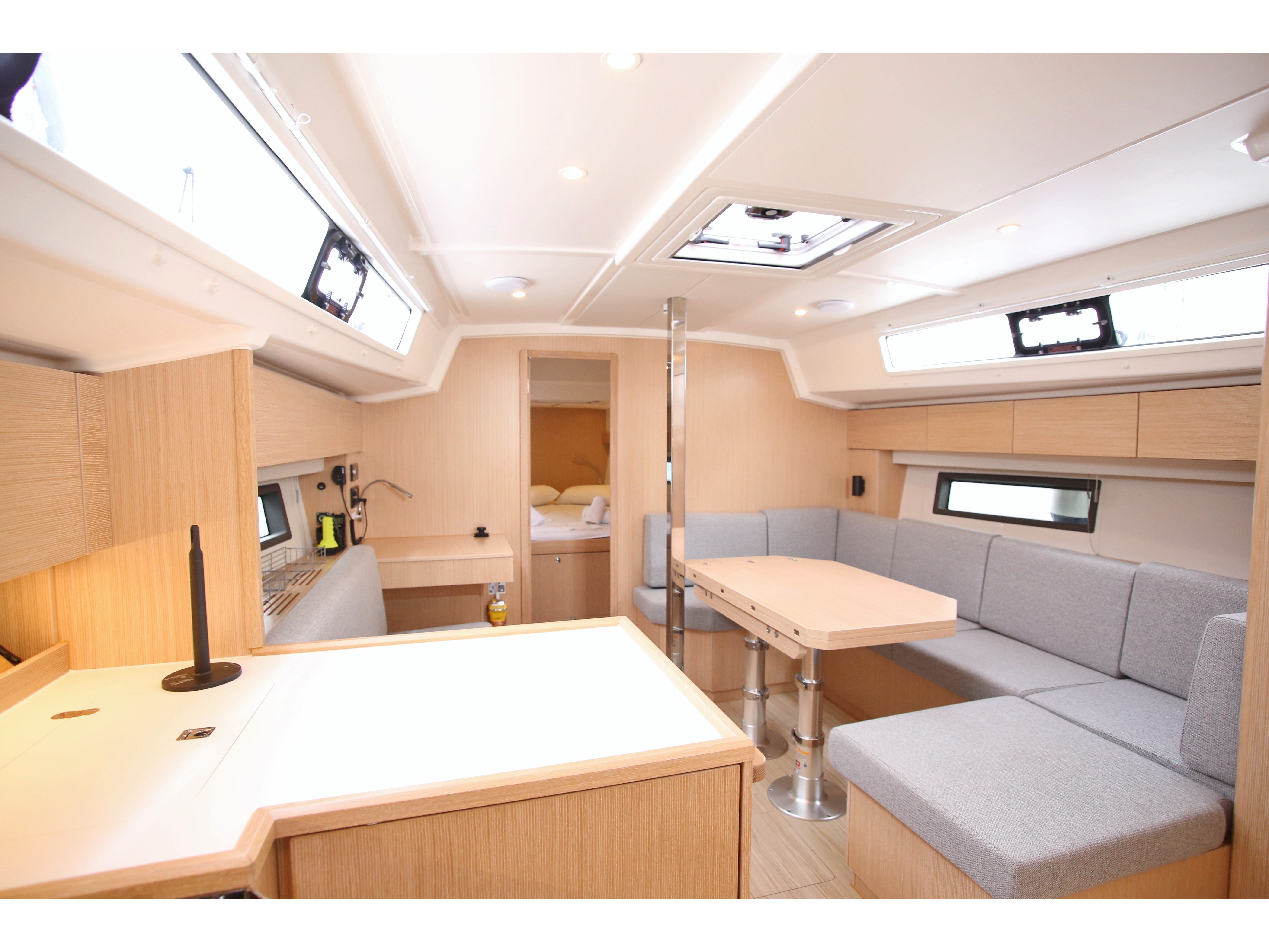 Oktana (Pax 8) - Yelkenli içinde Lefkada