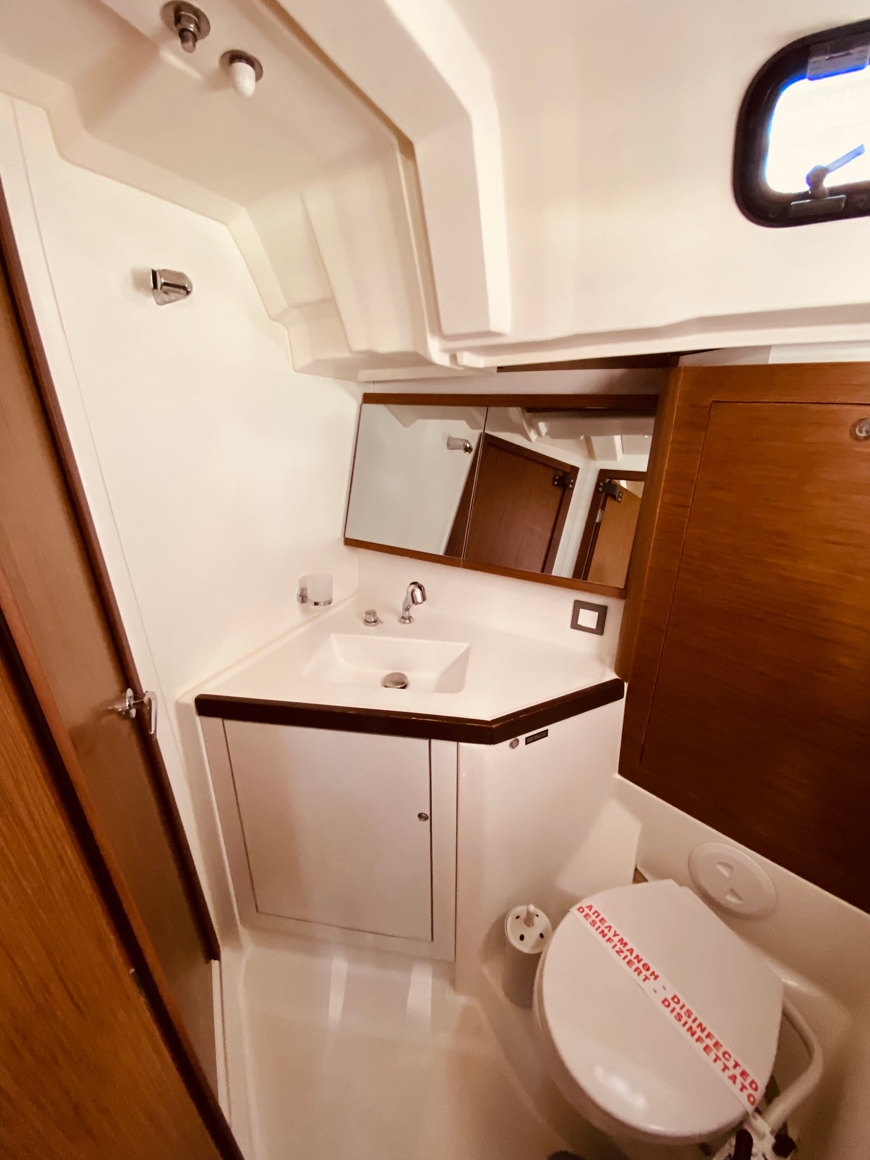 Marbella (Pax 12) - Sailboat in Lefkada