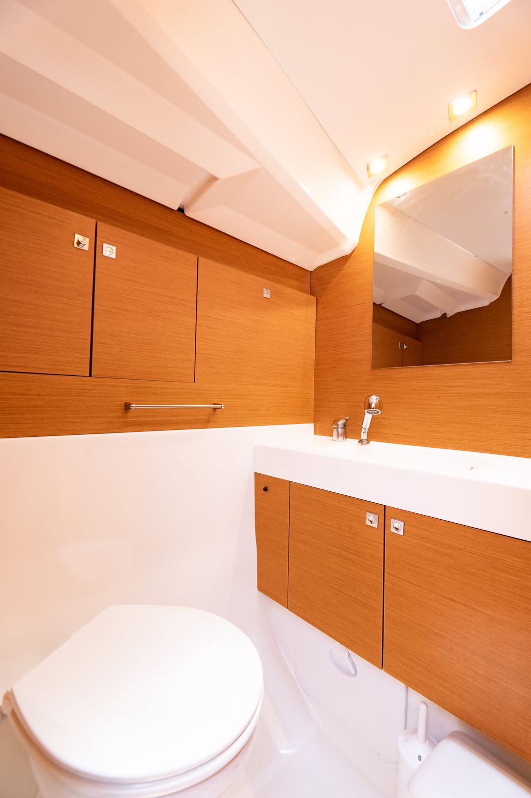 Simoun (Pax 10) - Yelkenli içinde Lefkada