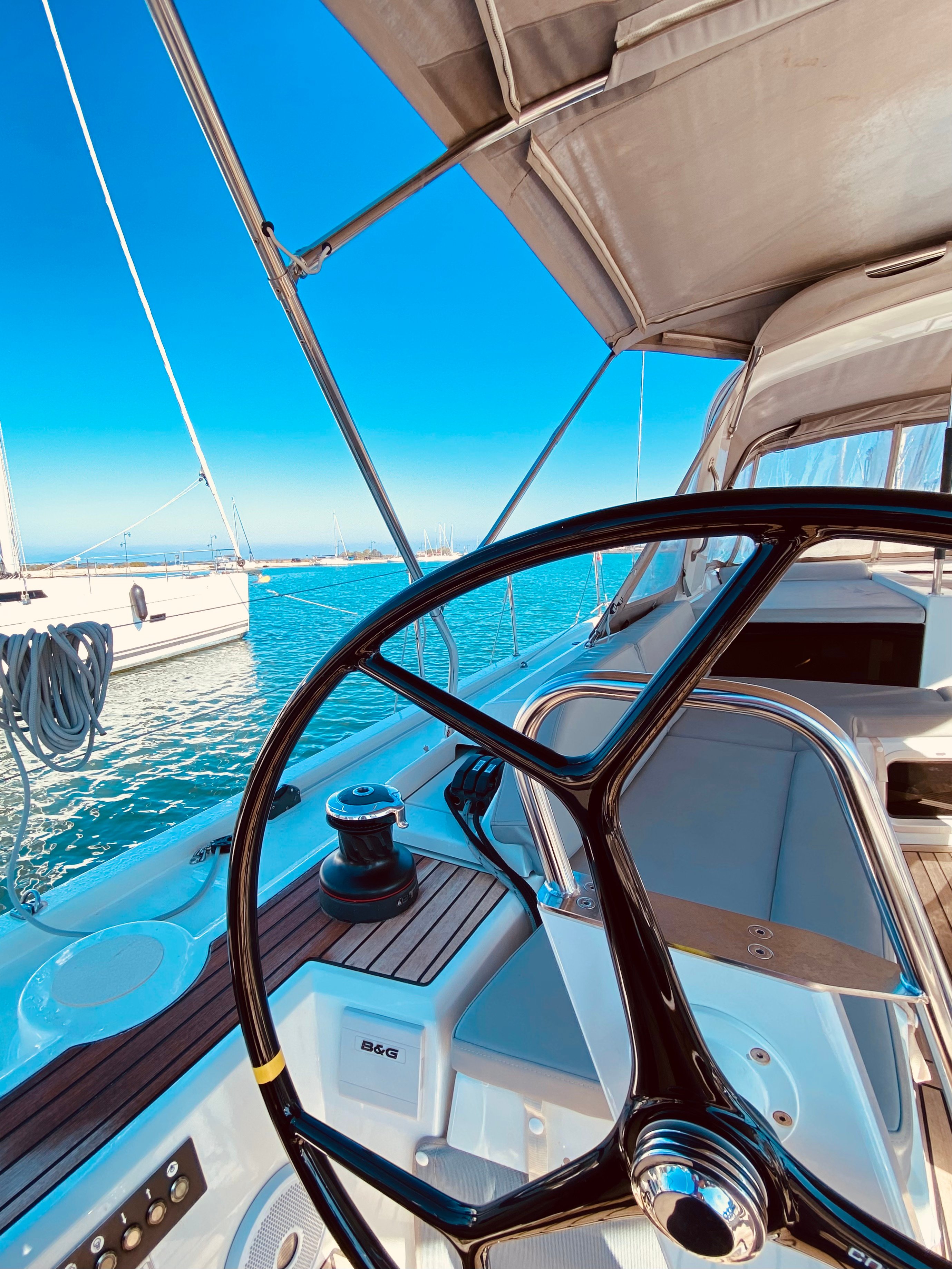 Vixen (Pax 12) - Yelkenli içinde Lefkada