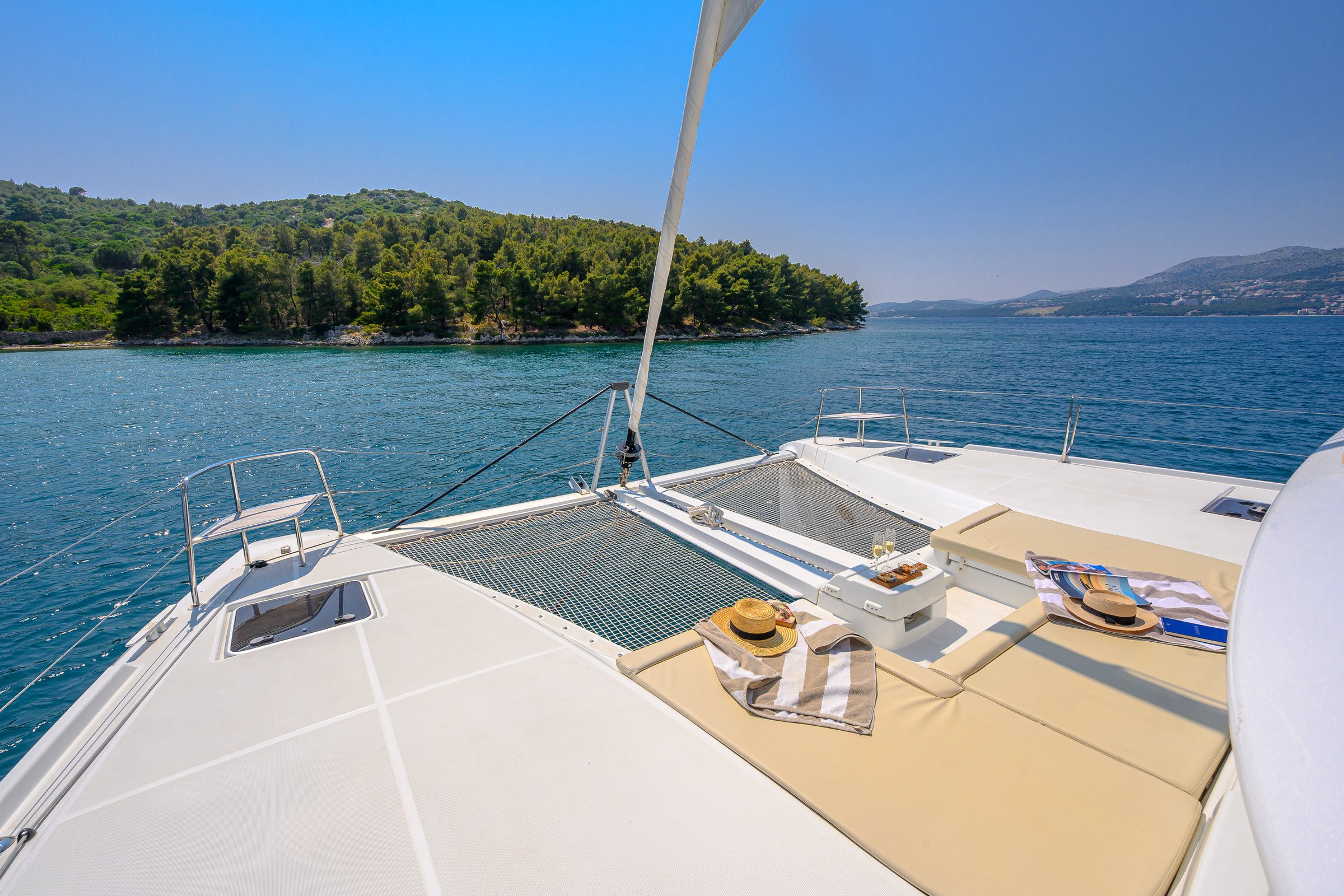 GALATHEA - Katamaran içinde Trogir