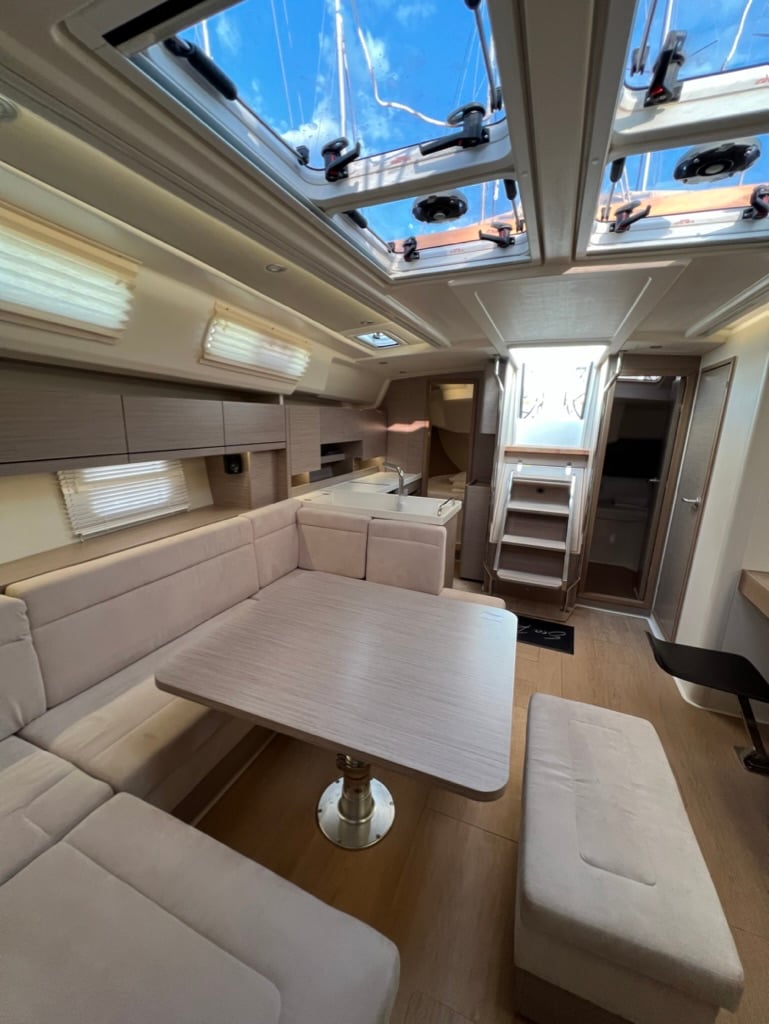 TBA - Sailboat in Kos