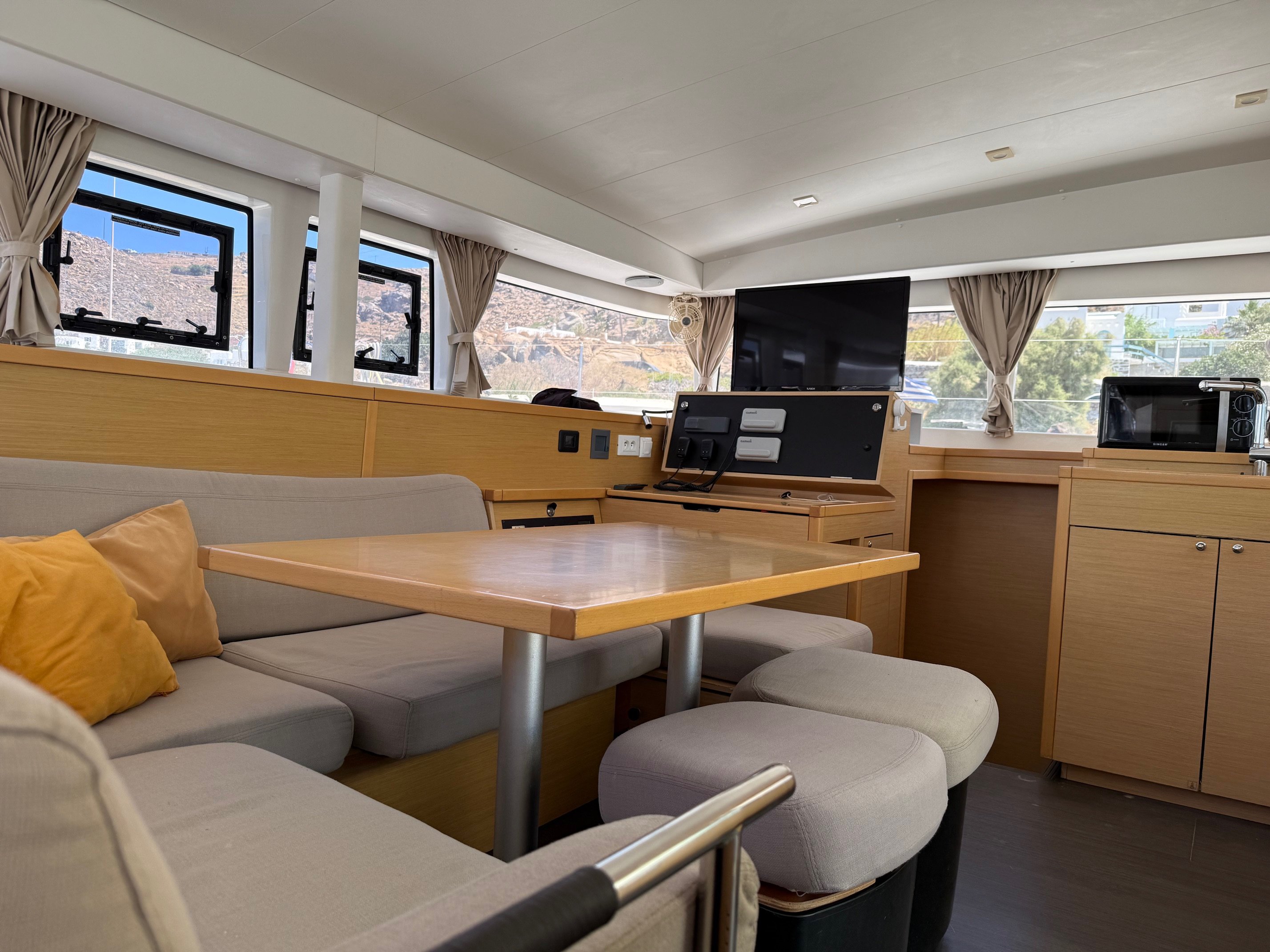 Cata Loca - Catamaran in Alimos