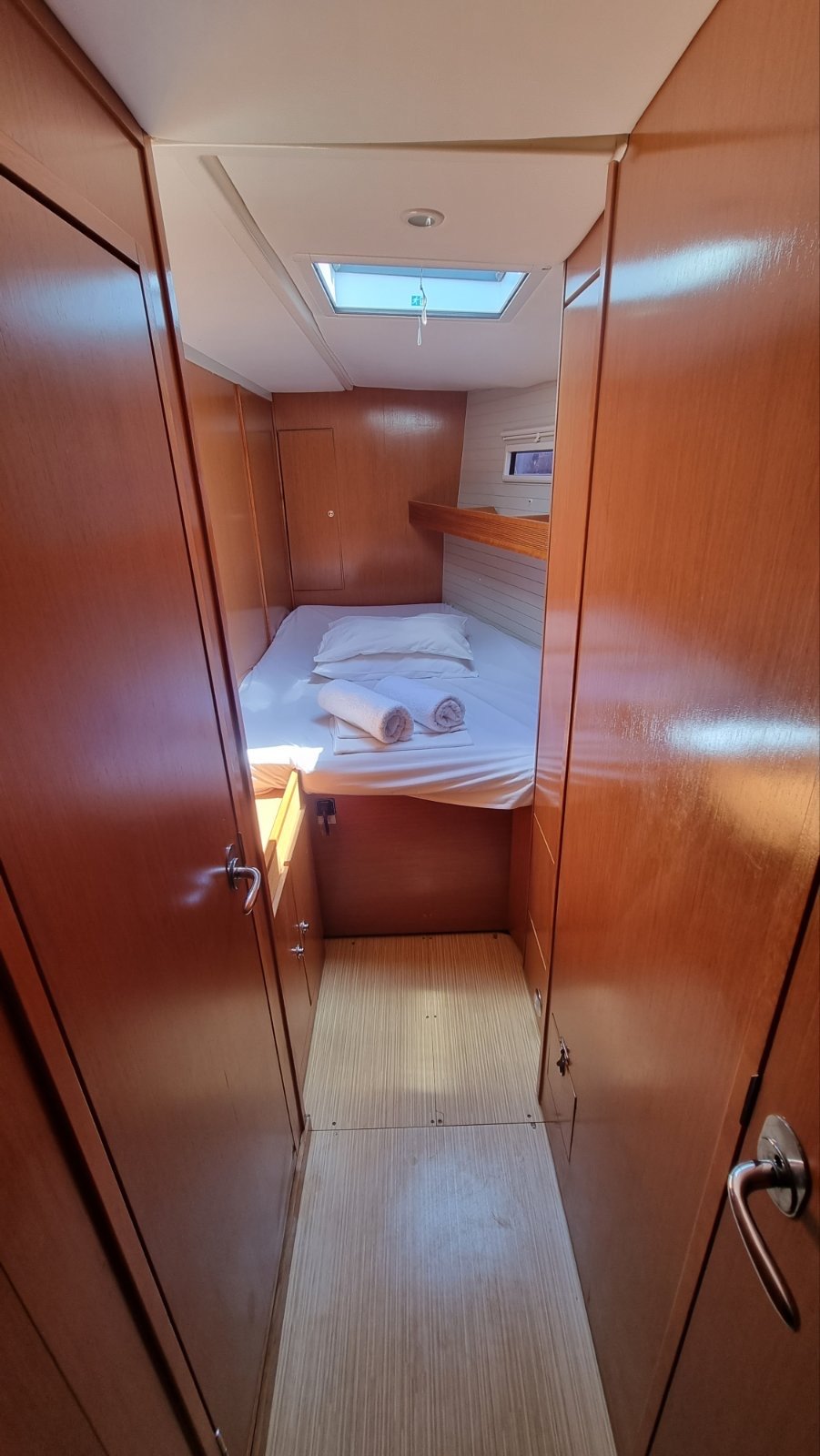 Vega - Sailboat in Kos