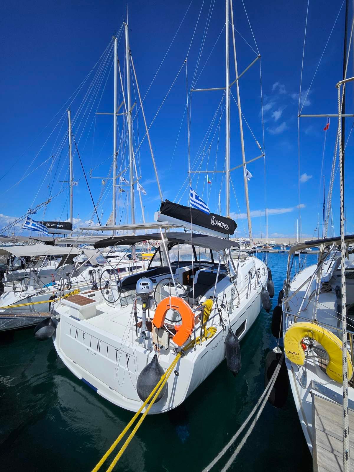 Infinity - Yelkenli içinde Rodos