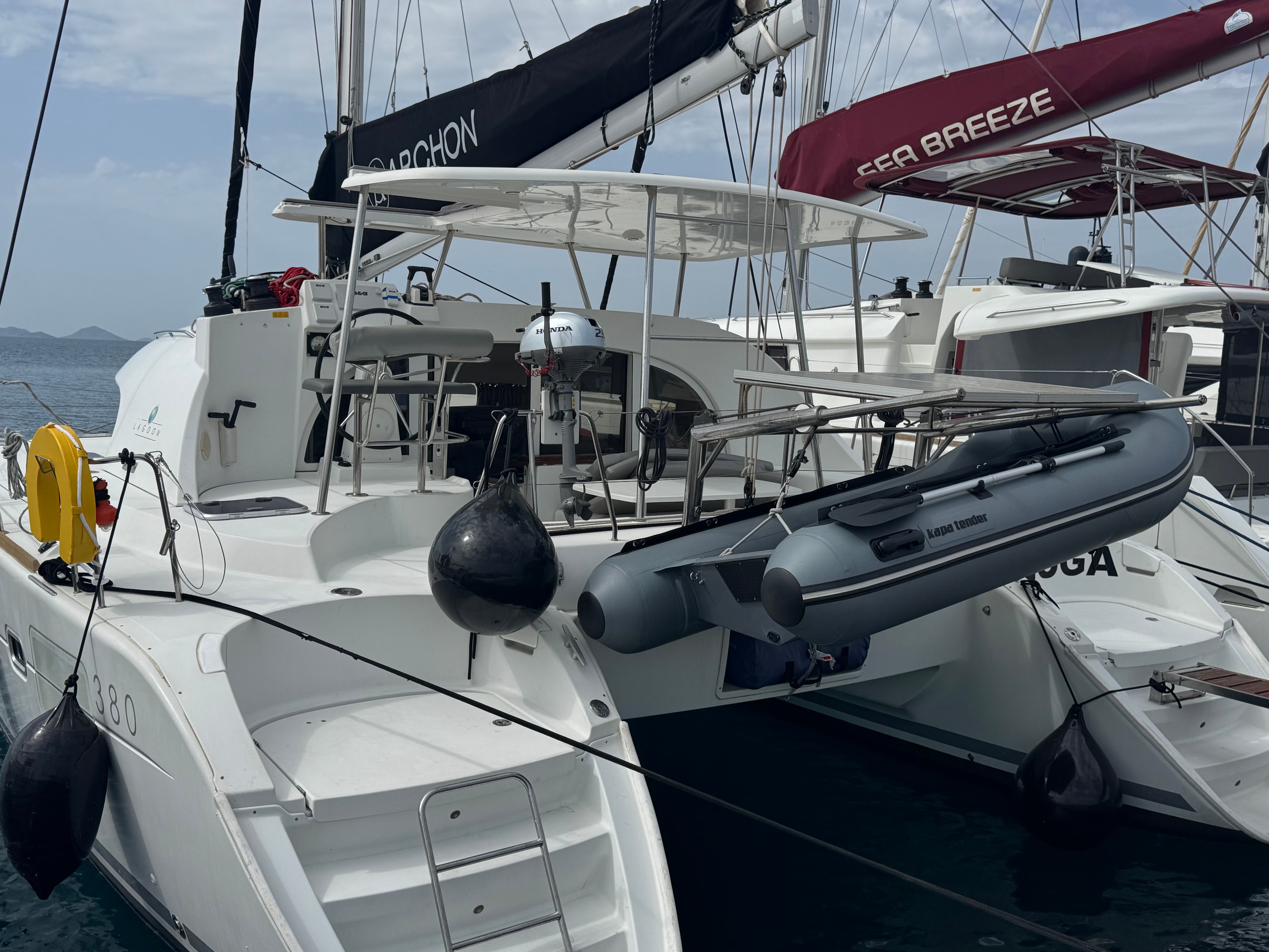 Beluga - Katamaran içinde Rodos