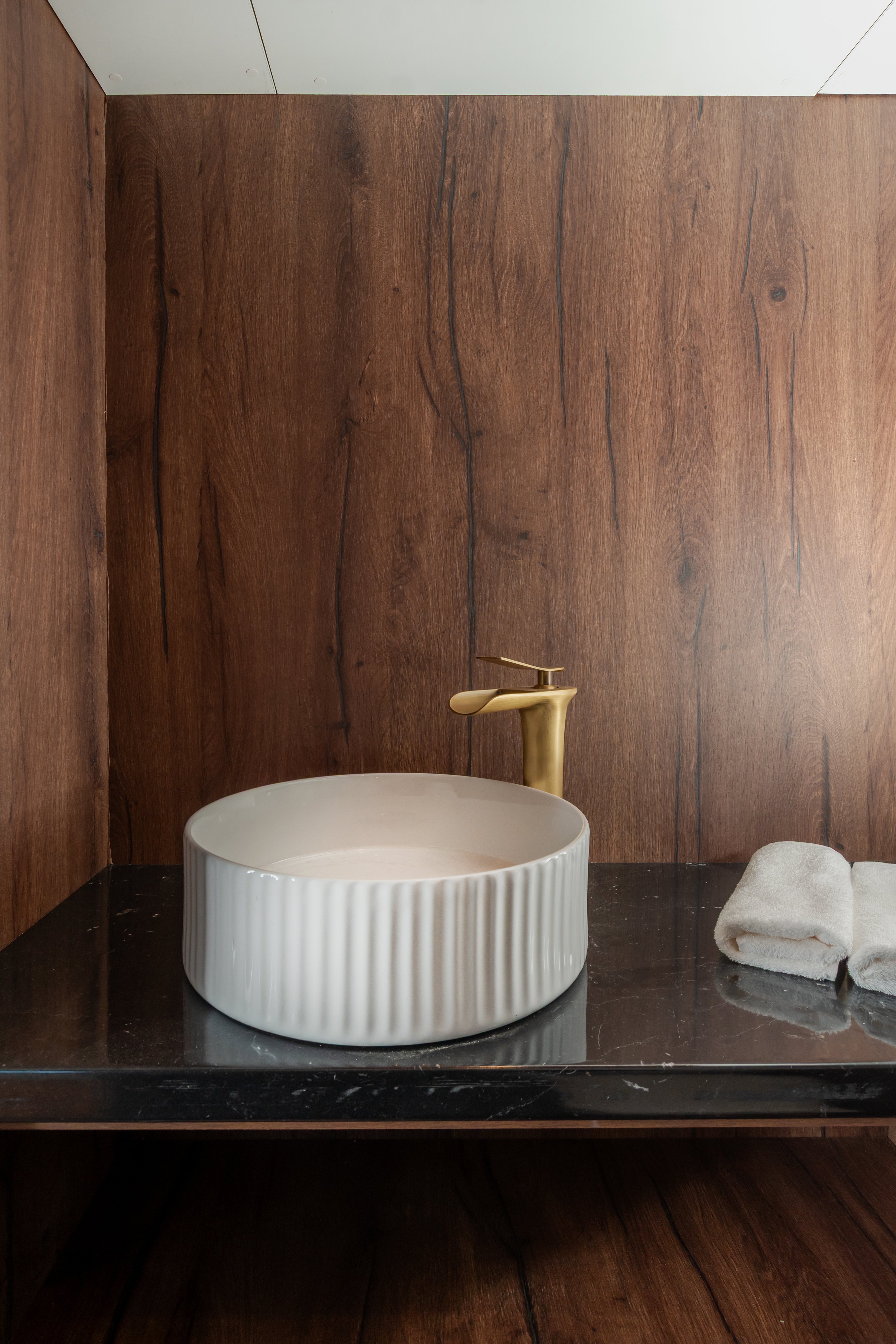 Condor - Motor Yat içinde Split