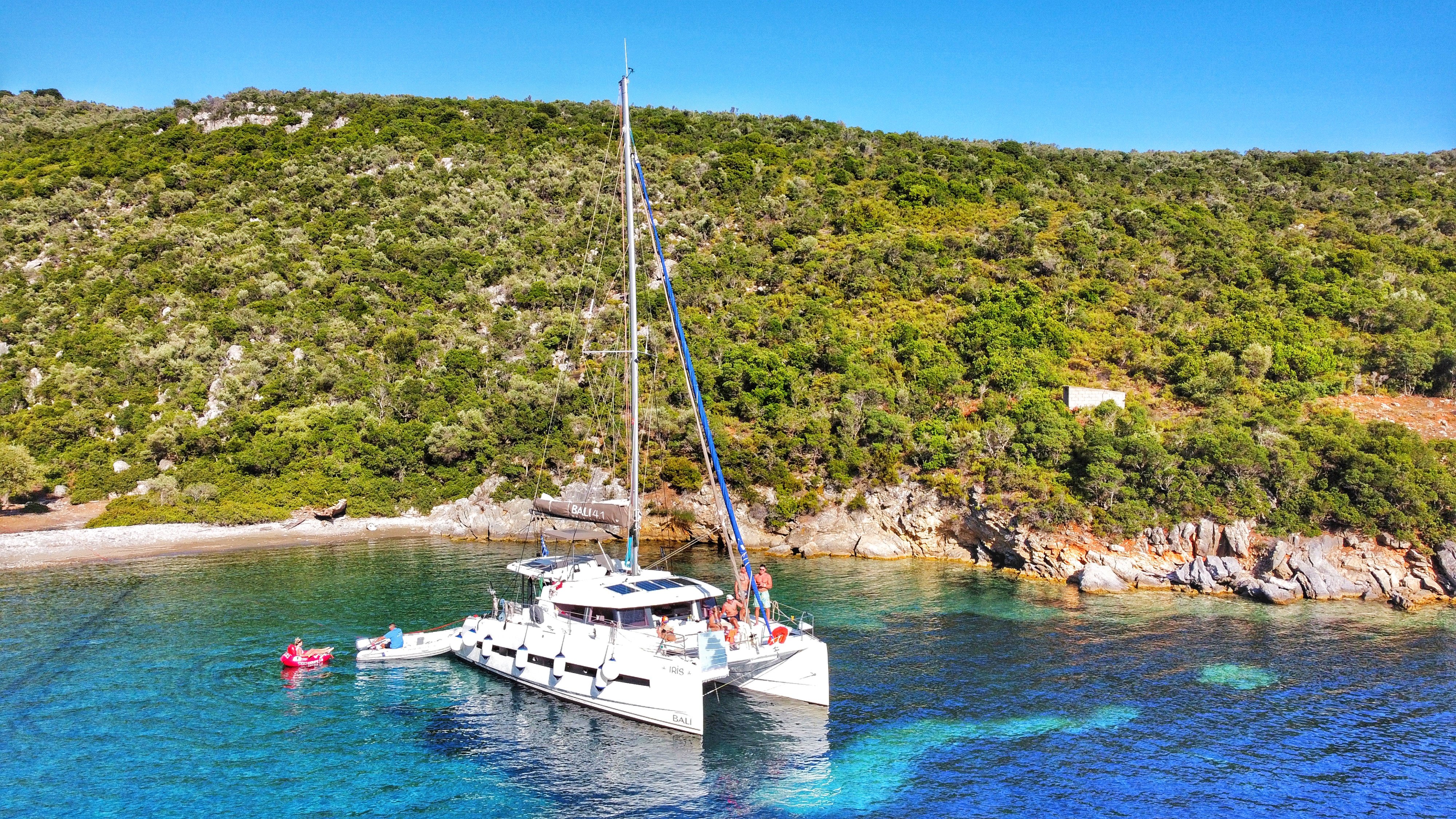 Iris - Catamaran in Volos