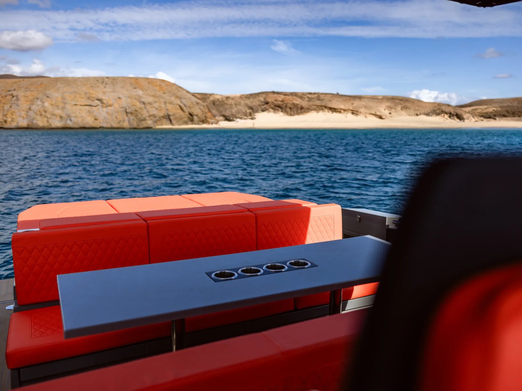 Chic & Tonic - Motor Yacht in Playa Blanca