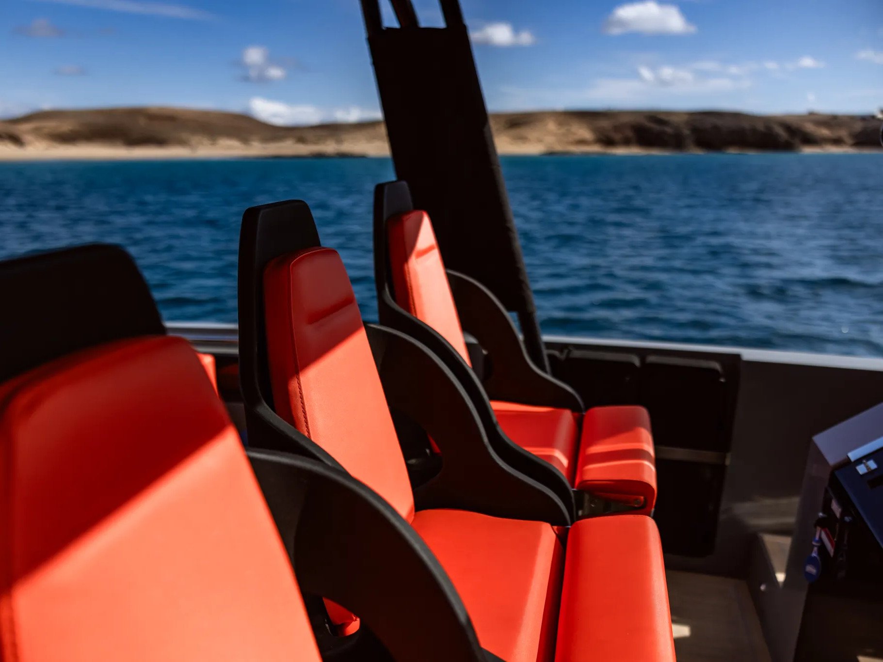 Chic & Tonic - Motor Yacht in Playa Blanca