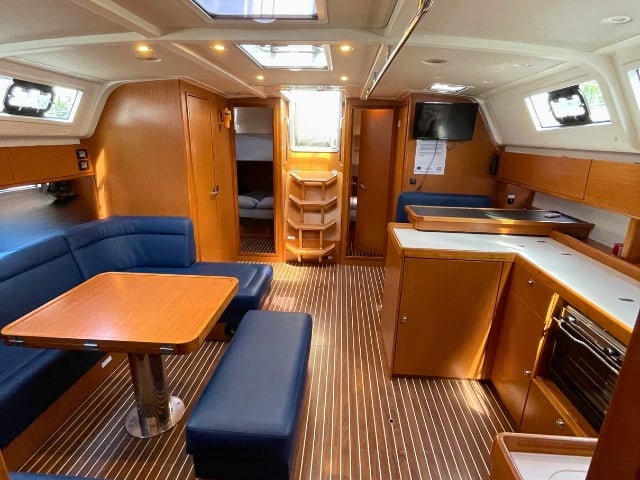 Prince Nikolaos - Sailboat in Lefkada