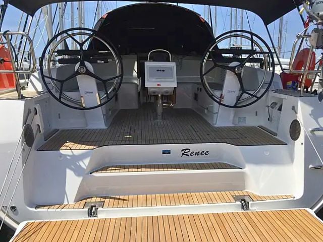 Renee - Sailboat in Skiathos