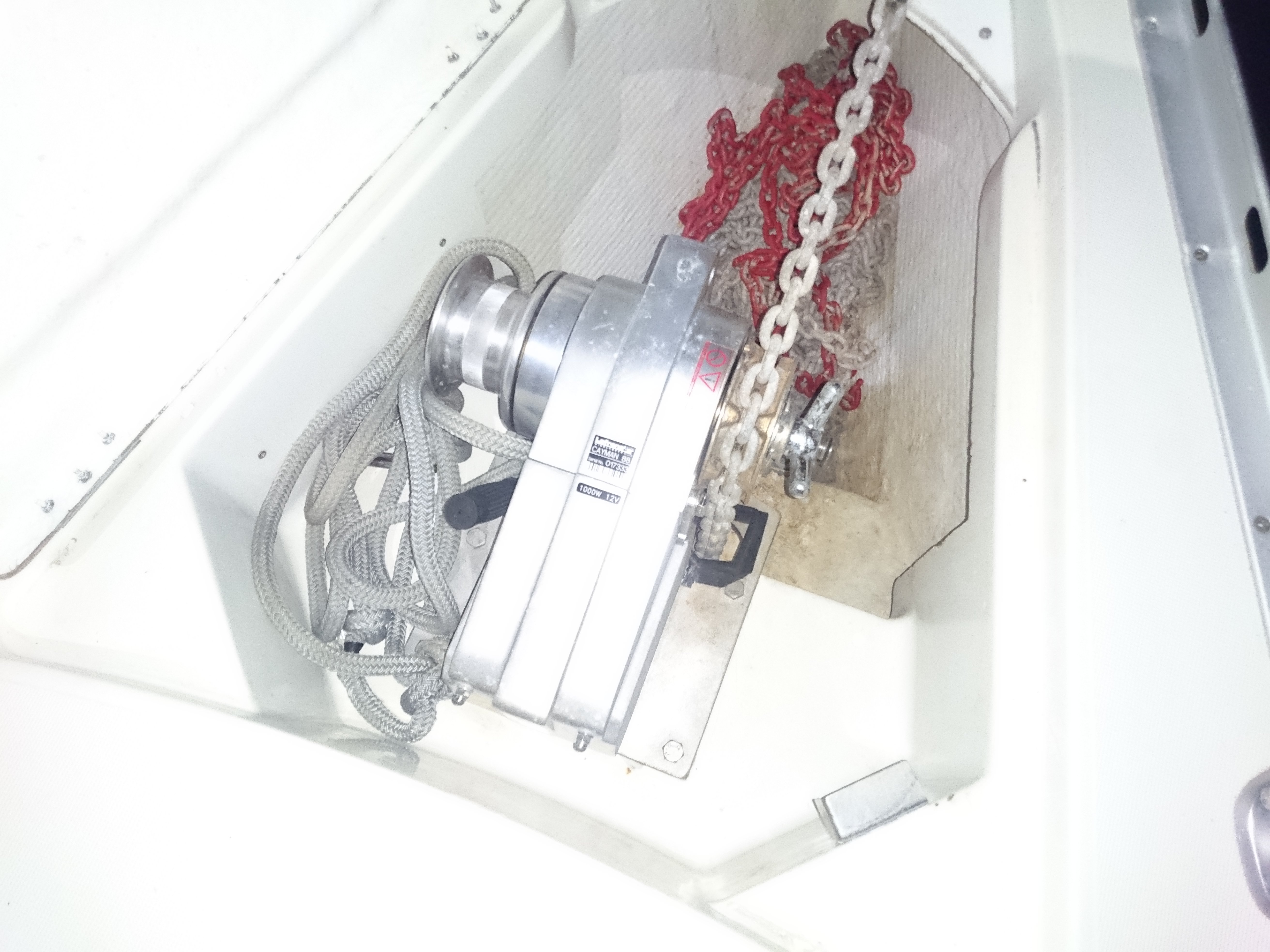 Pythagoras (electric head, wind generator) - Sailboat in Pireas