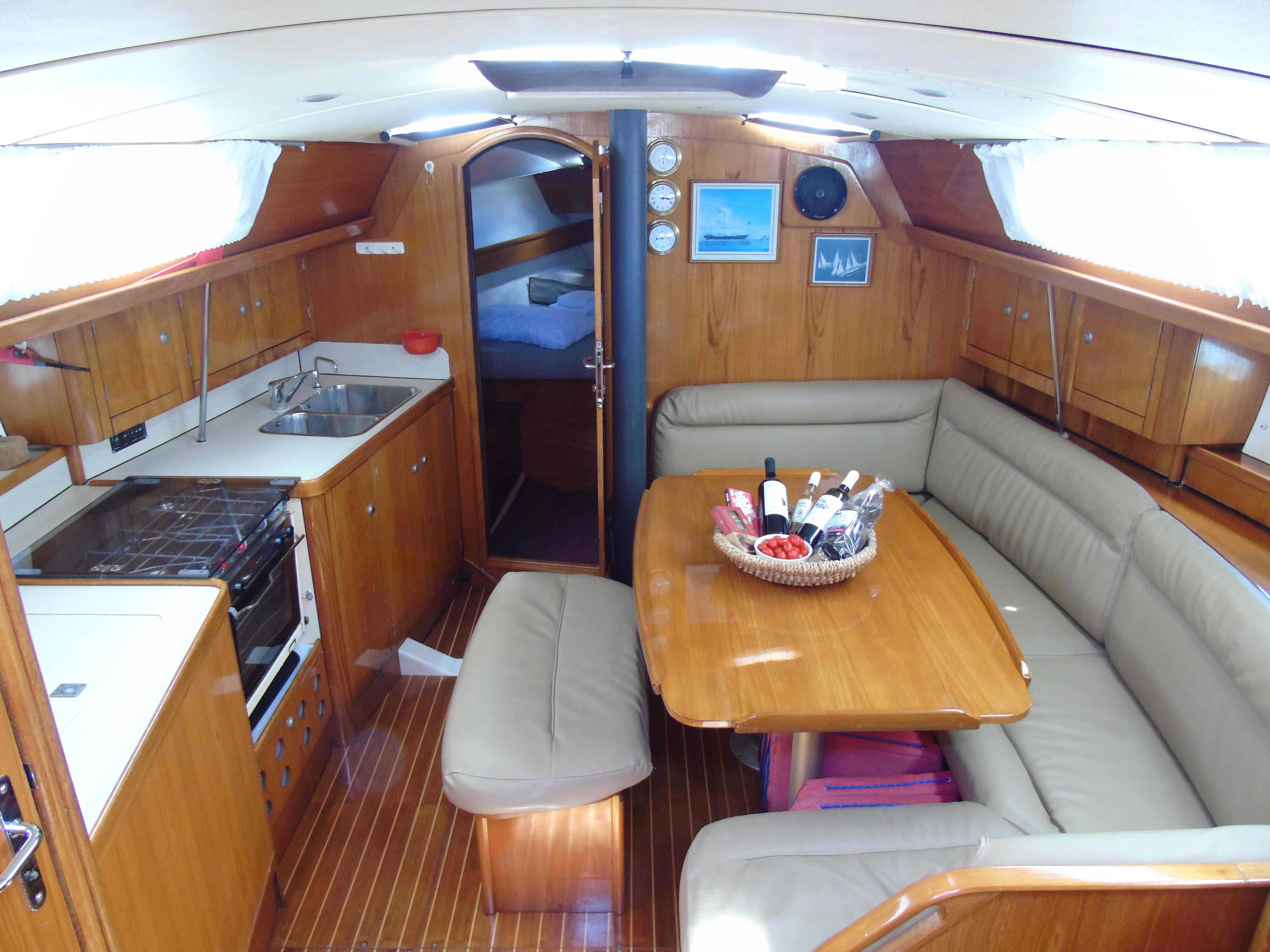 Calma - Sailboat in Lefkada