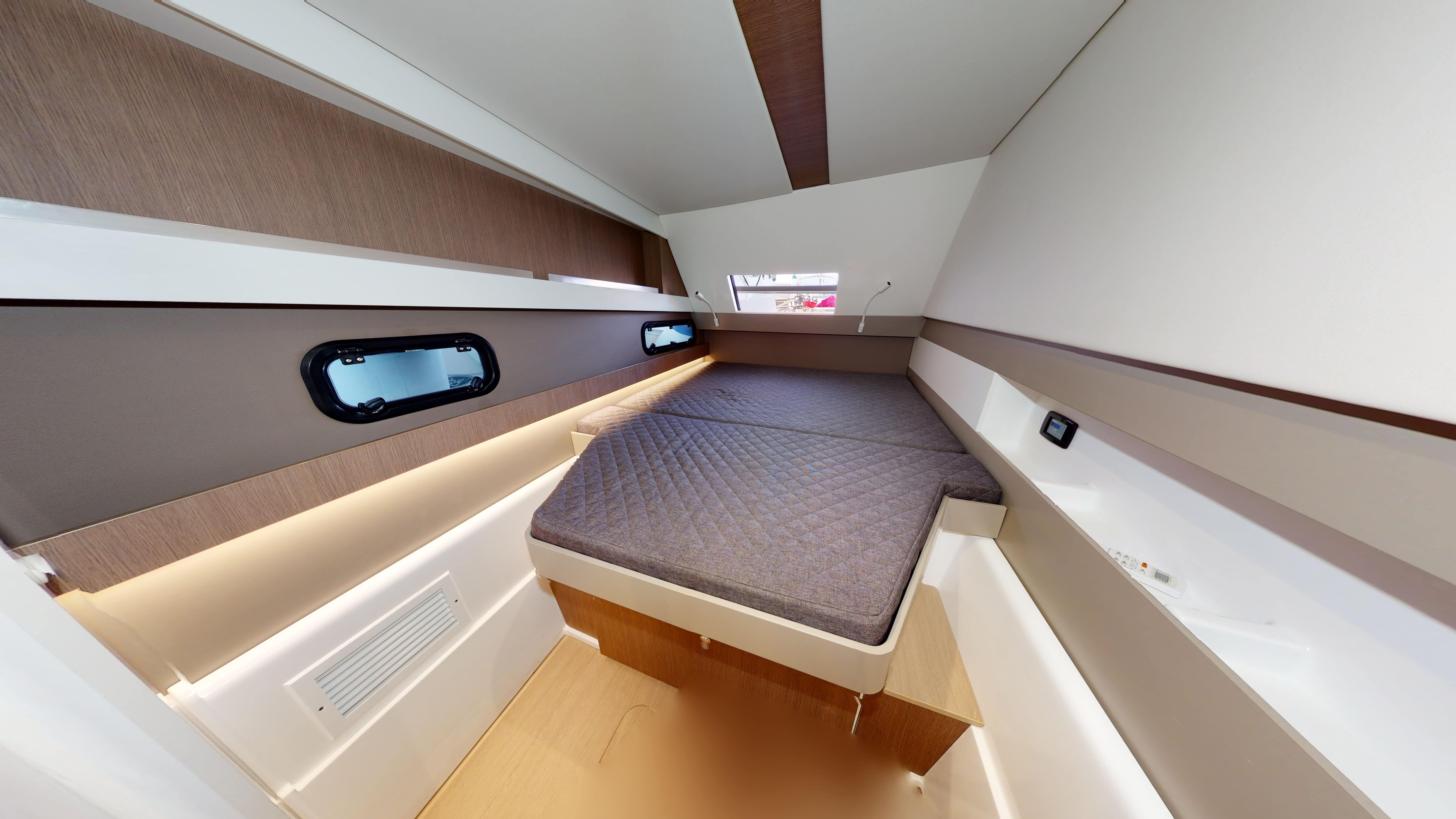 Efi - Catamaran in Lefkada