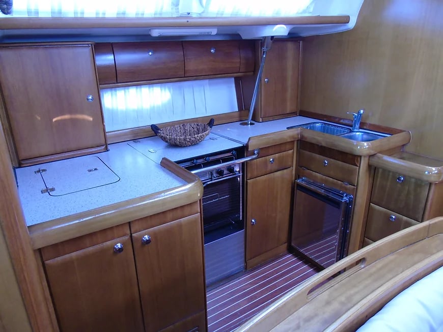 Daluz - Sailboat in Lefkada